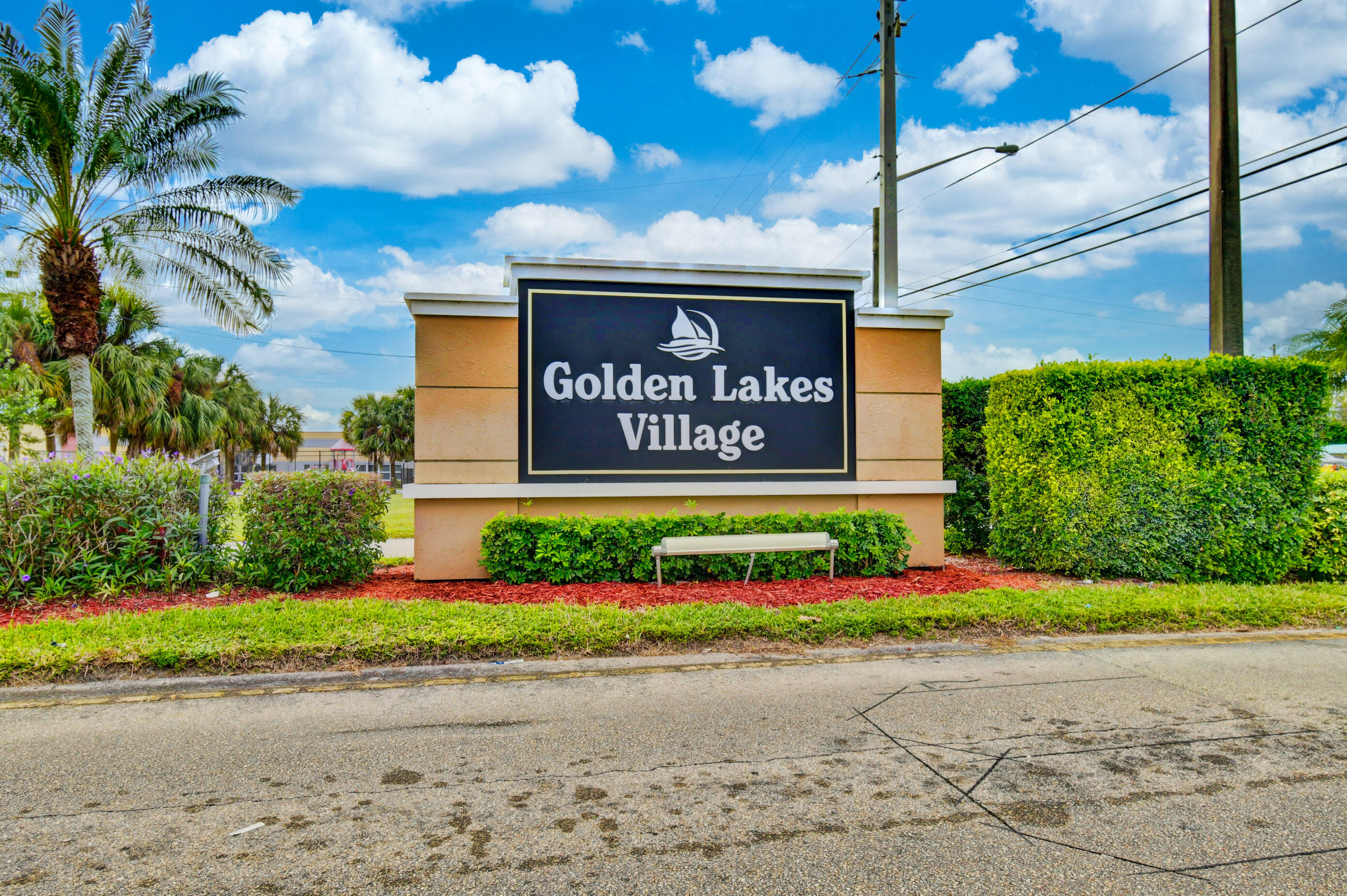 GOLDEN LAKES VILLAGE CONDO F - Residential