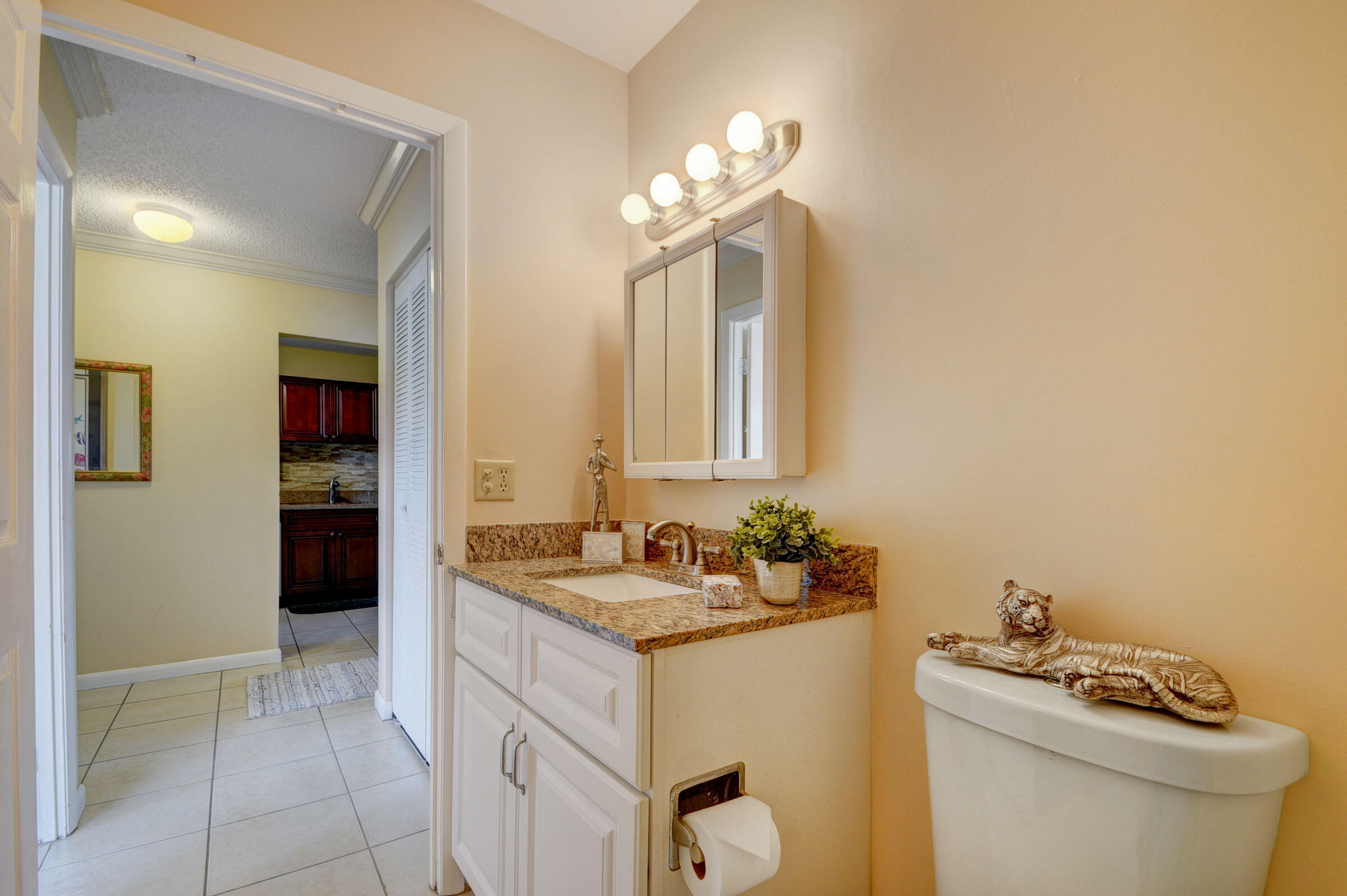 GOLDEN LAKES VILLAGE CONDO F - Residential