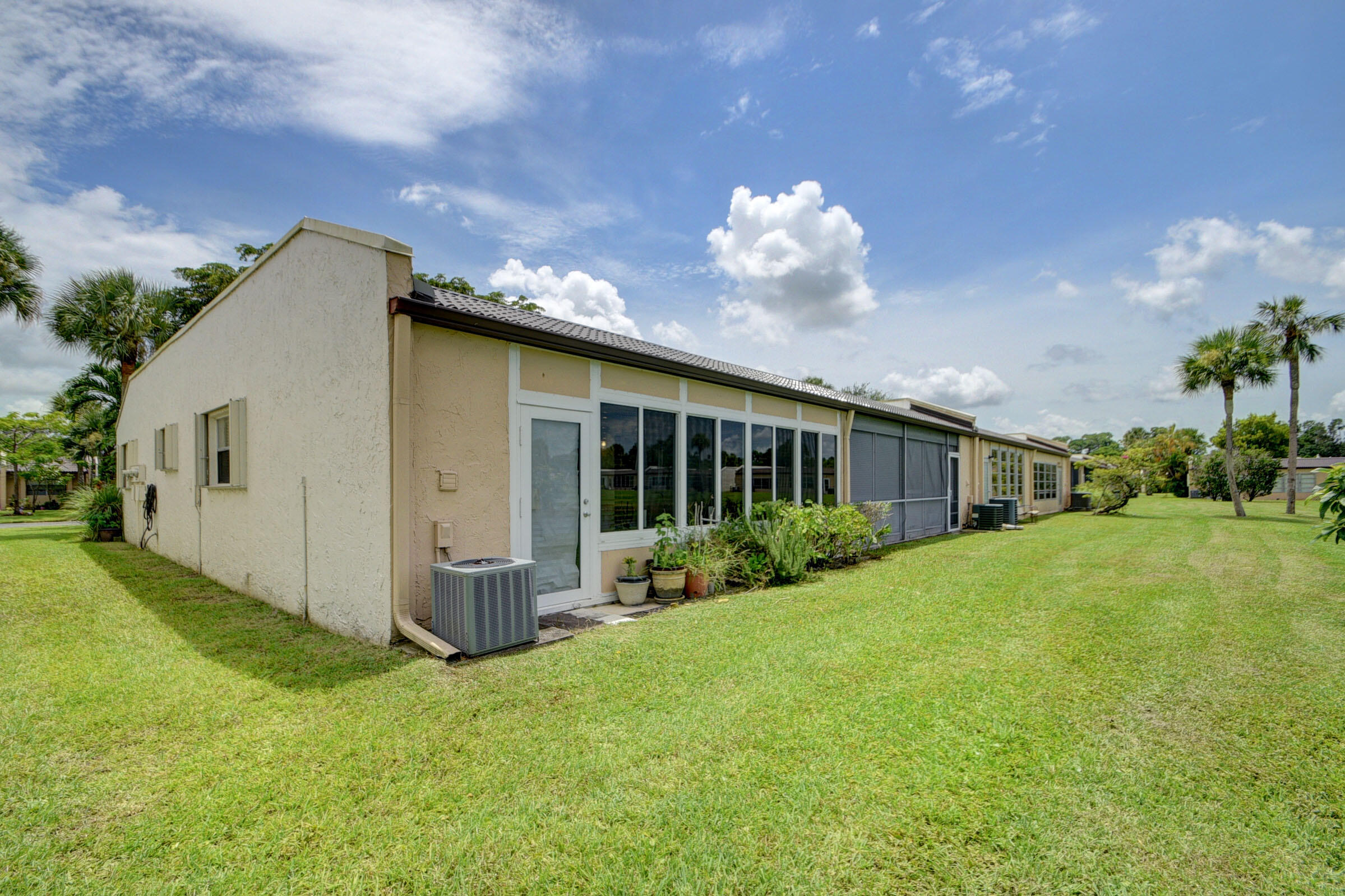 GOLDEN LAKES VILLAGE CONDO F - Residential