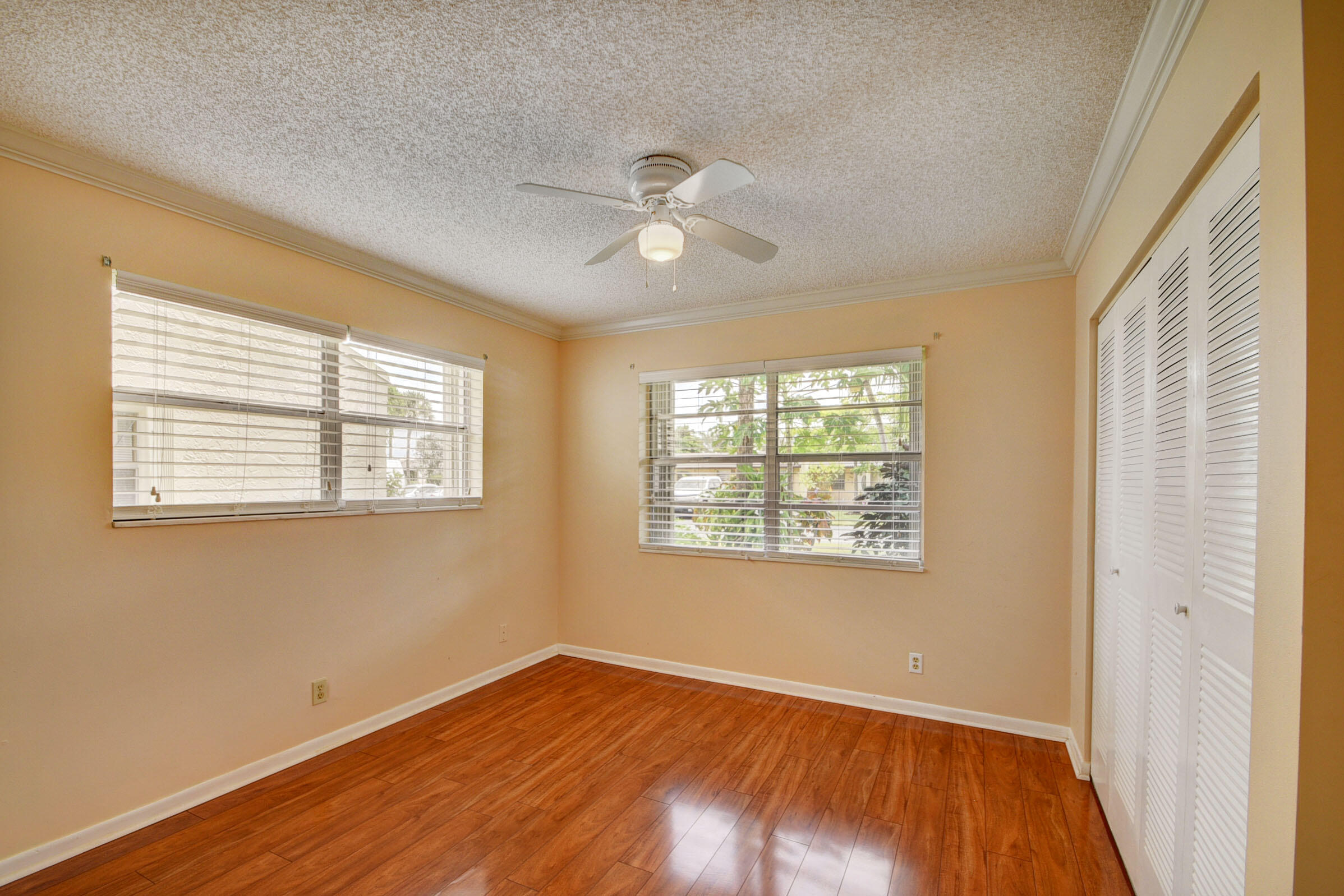 GOLDEN LAKES VILLAGE CONDO F - Residential