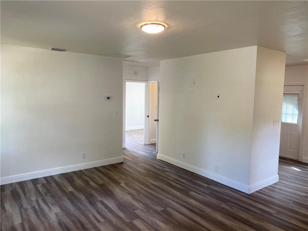 Lauderdale Pines 8-27 B - Residential