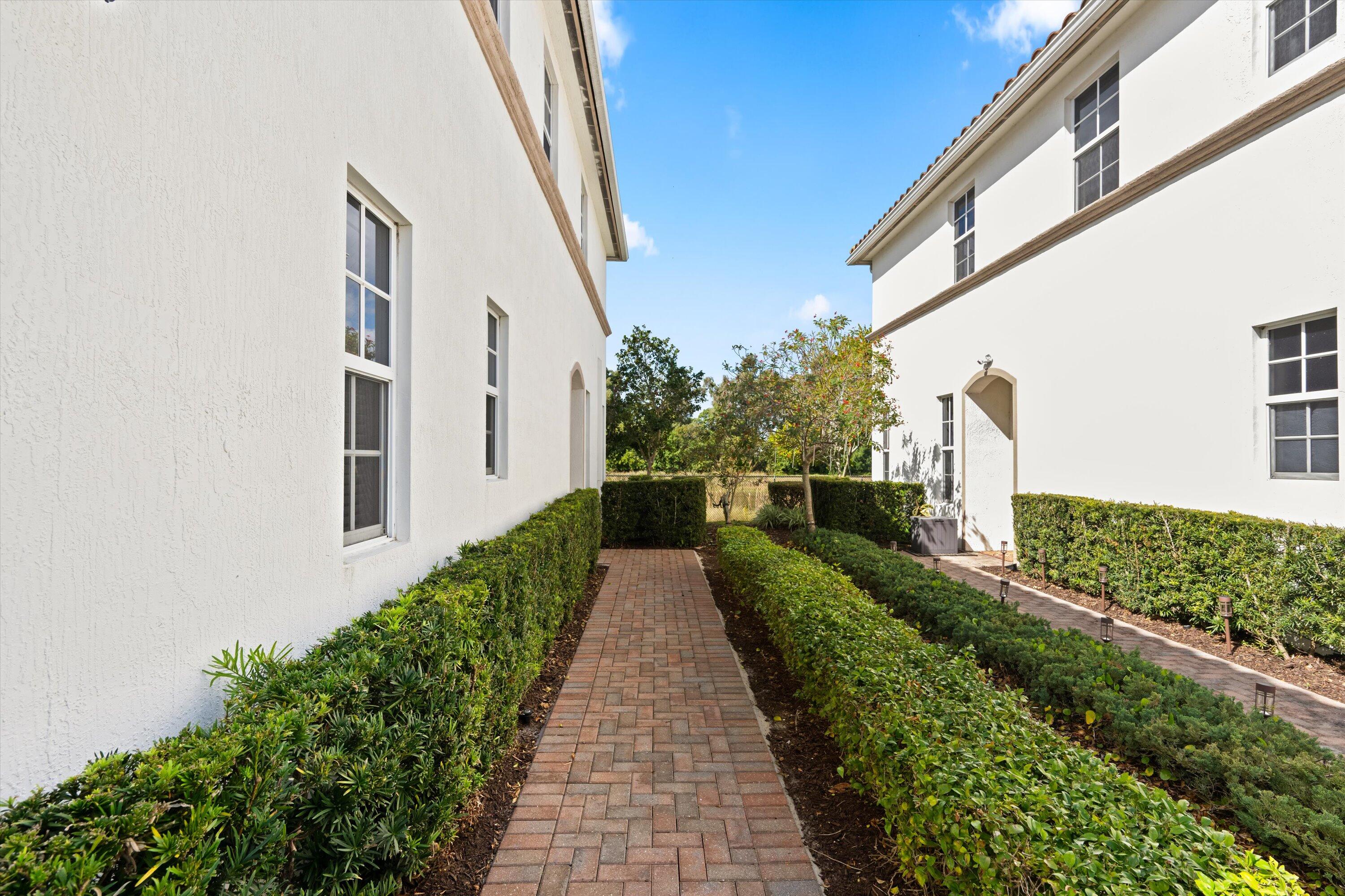 Tara Cove - Residential