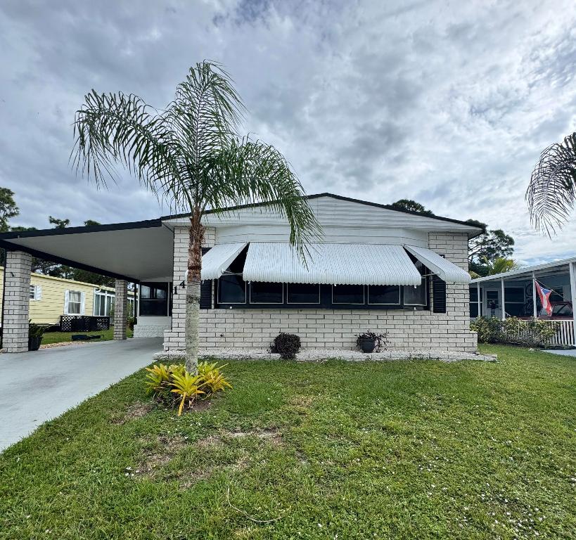 Spanish Lakes Country Club Village - Residential