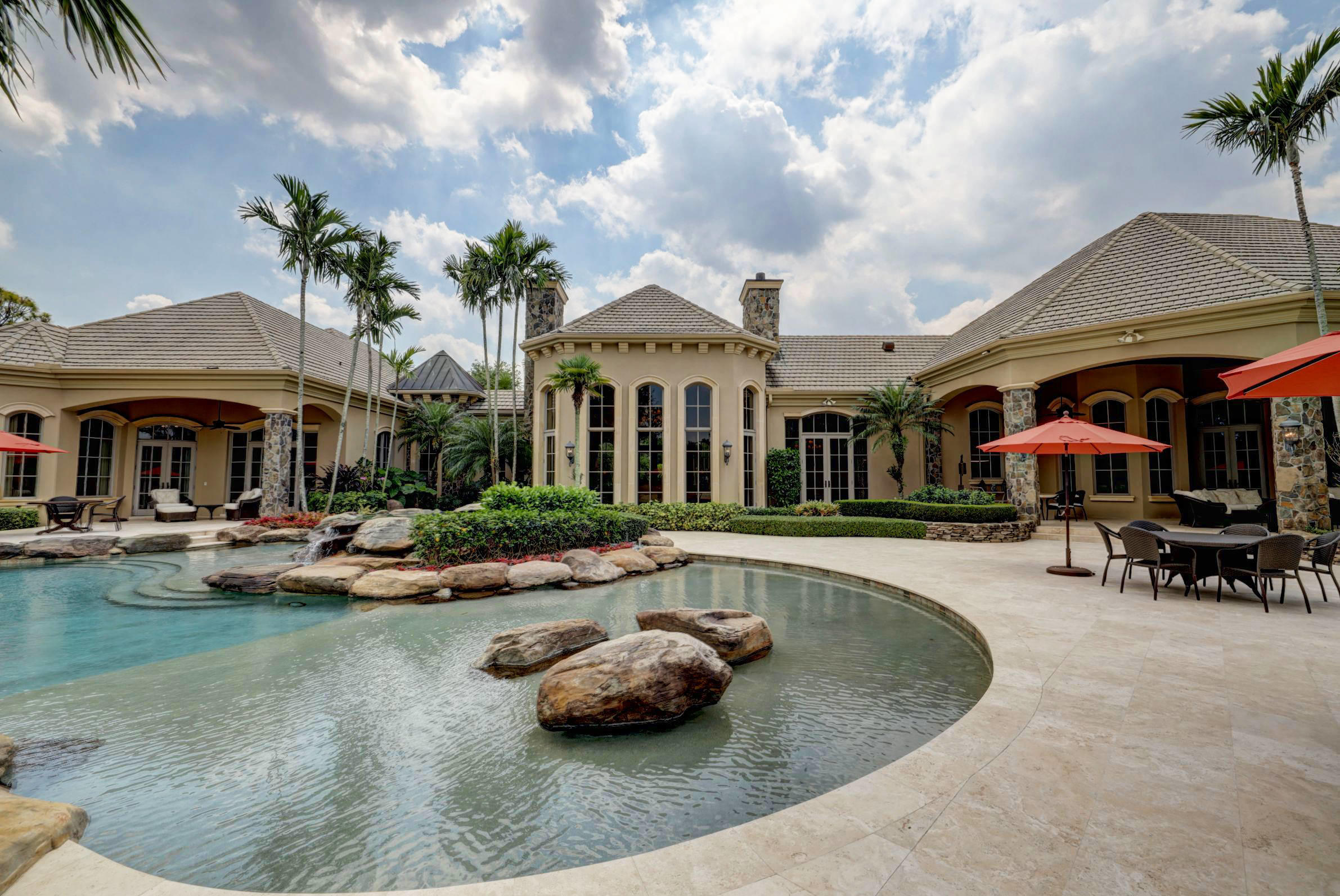 BEARS CLUB - Residential