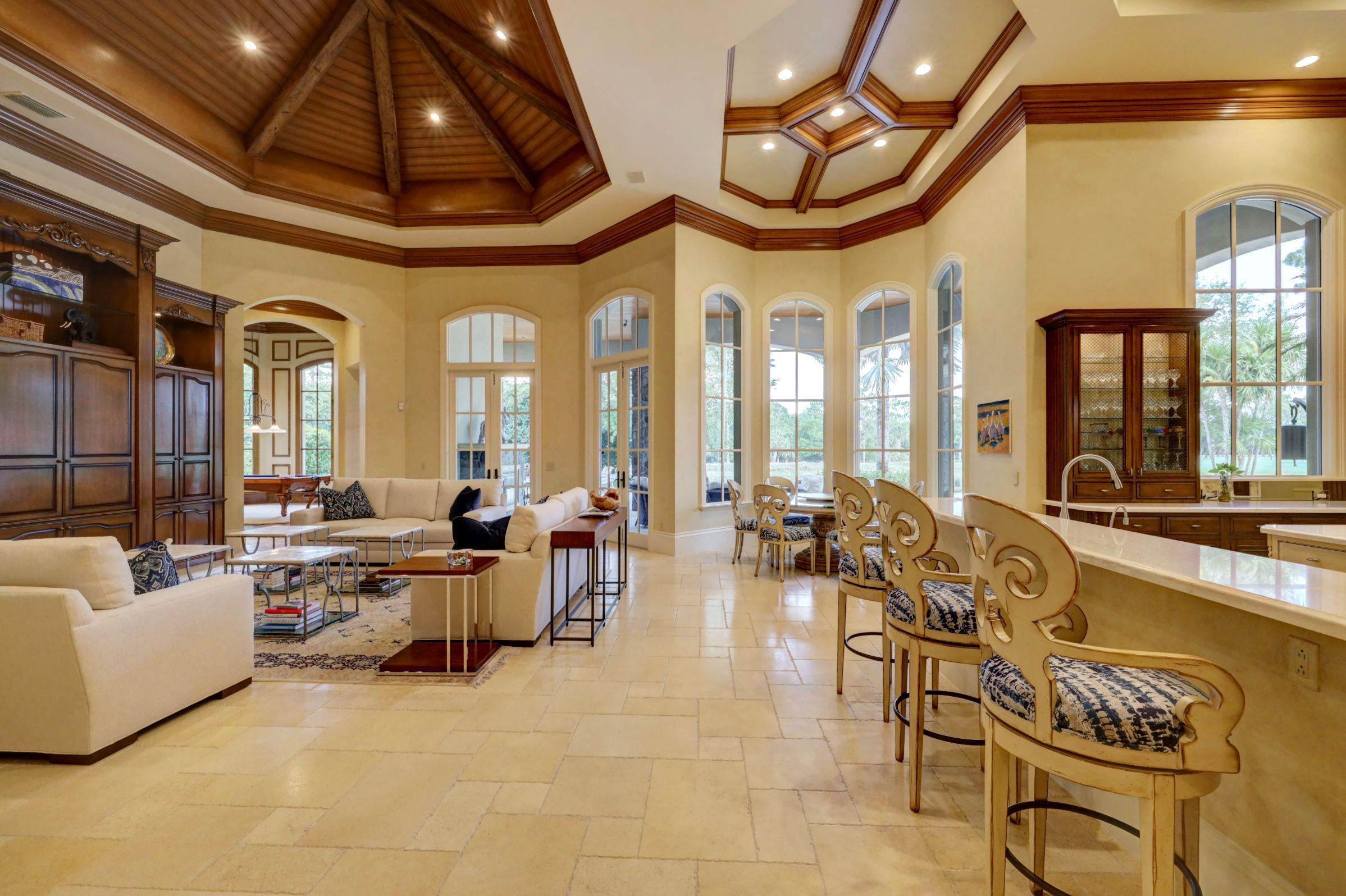 BEARS CLUB - Residential