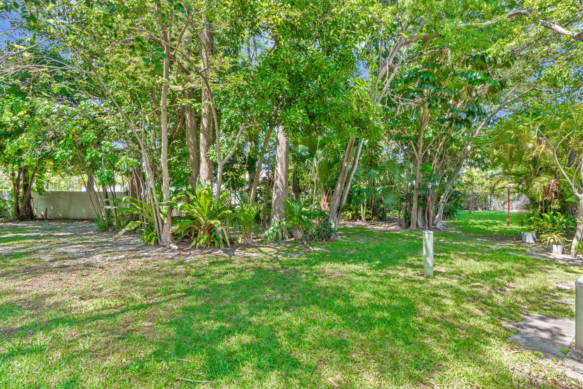 PINES OF OAKLAND FOREST WEST - Residential