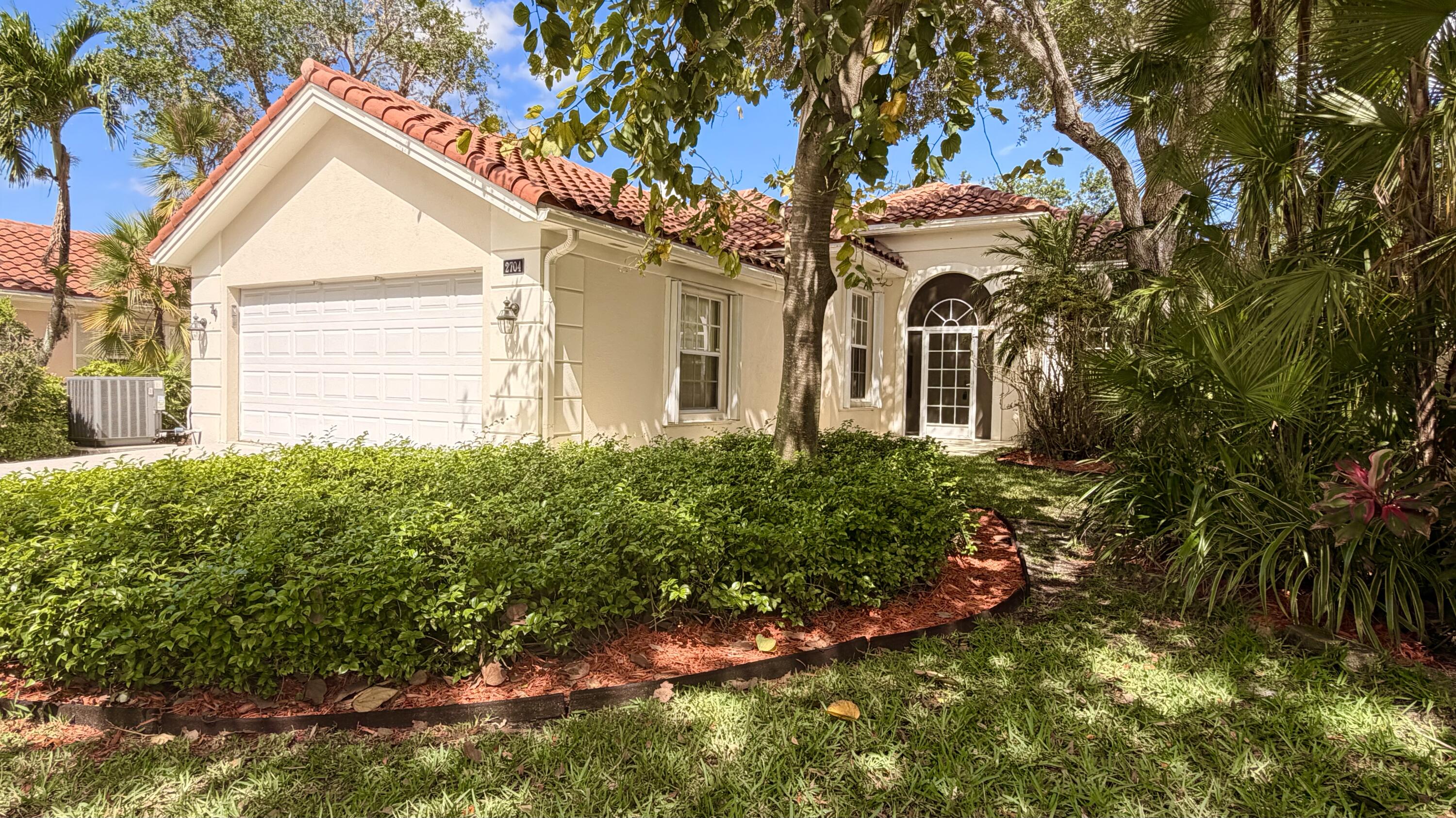 RIVERWALK - Residential