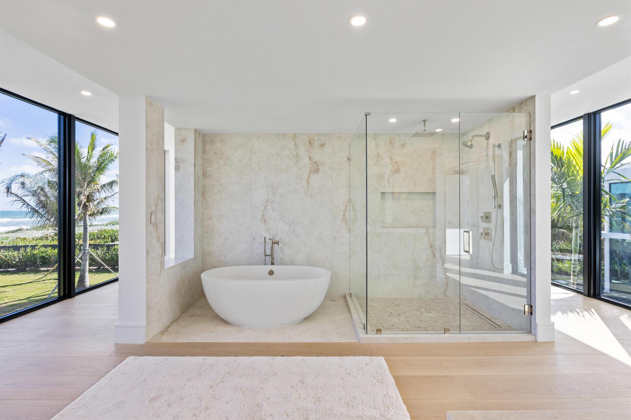 Jupiter Island - Residential