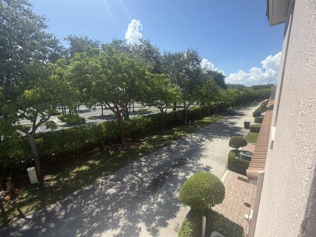PENINSULA VILLAGE GREENS - Residential