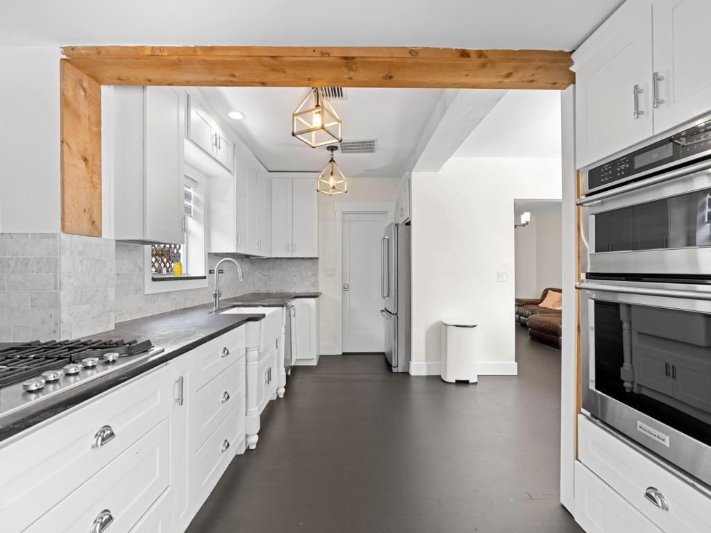 NORTH LAKE WORTH - Residential