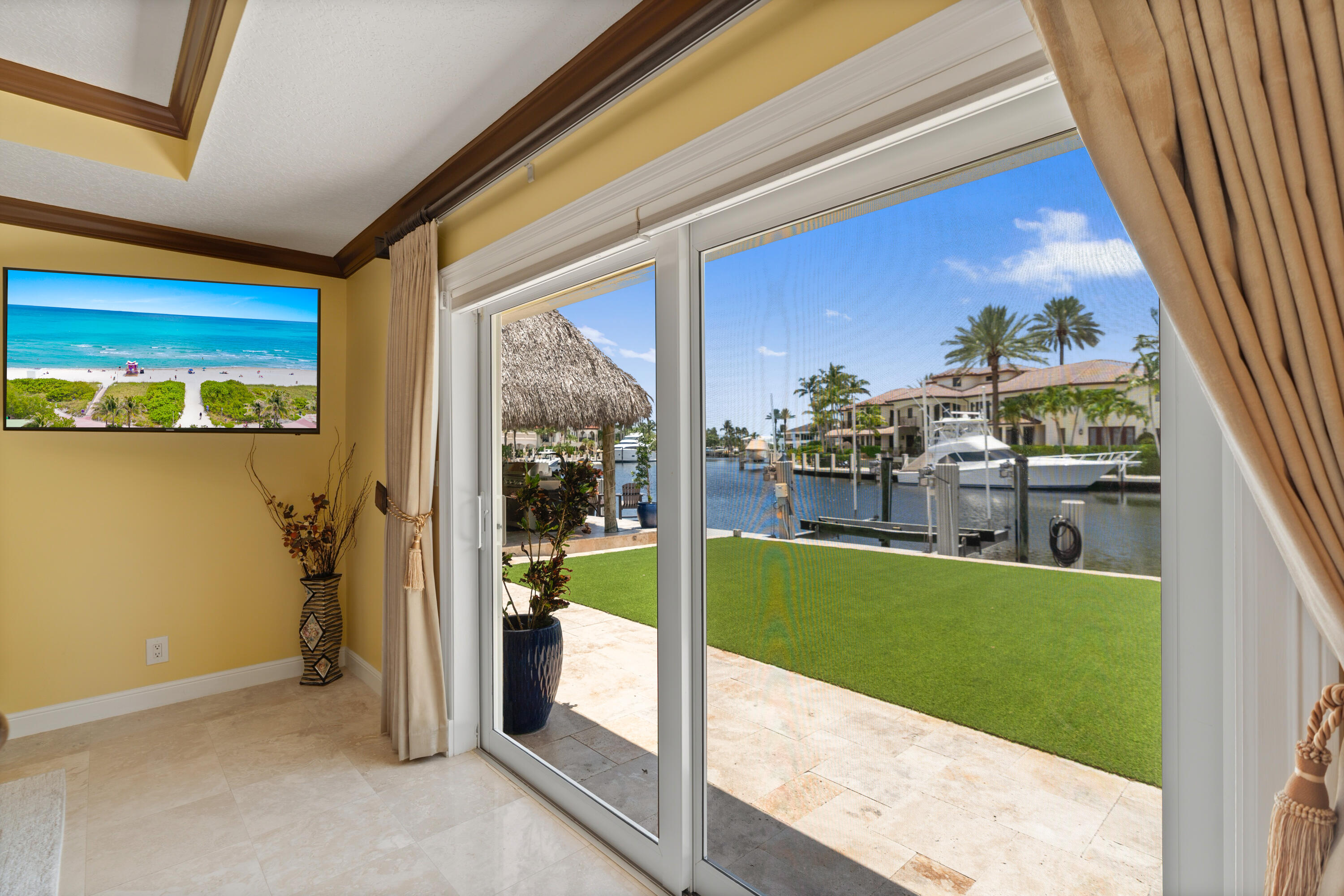 LIGHTHOUSE POINT 6TH SEC - Residential