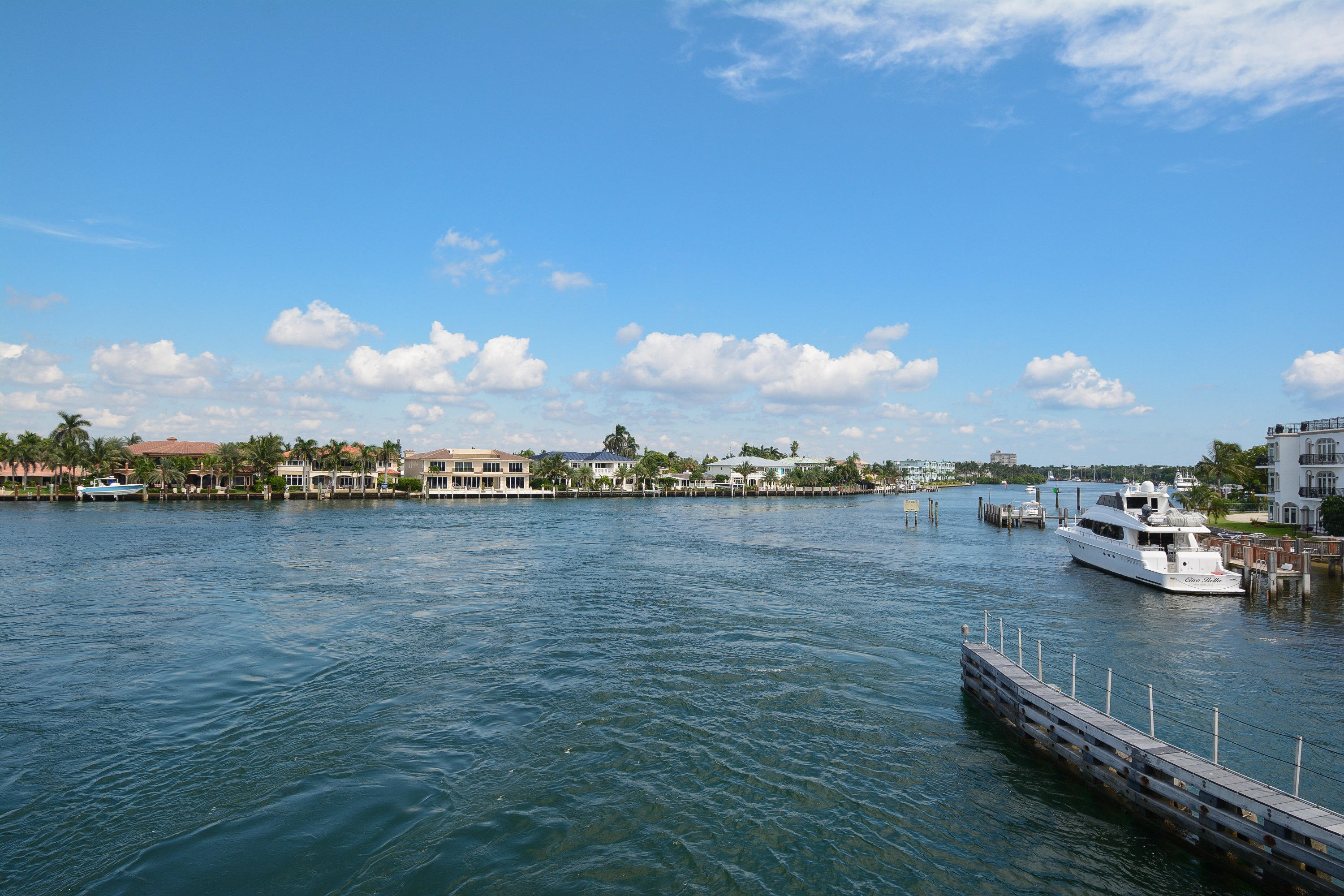LITTLE HARBOR ON THE HILLSBORO - Residential