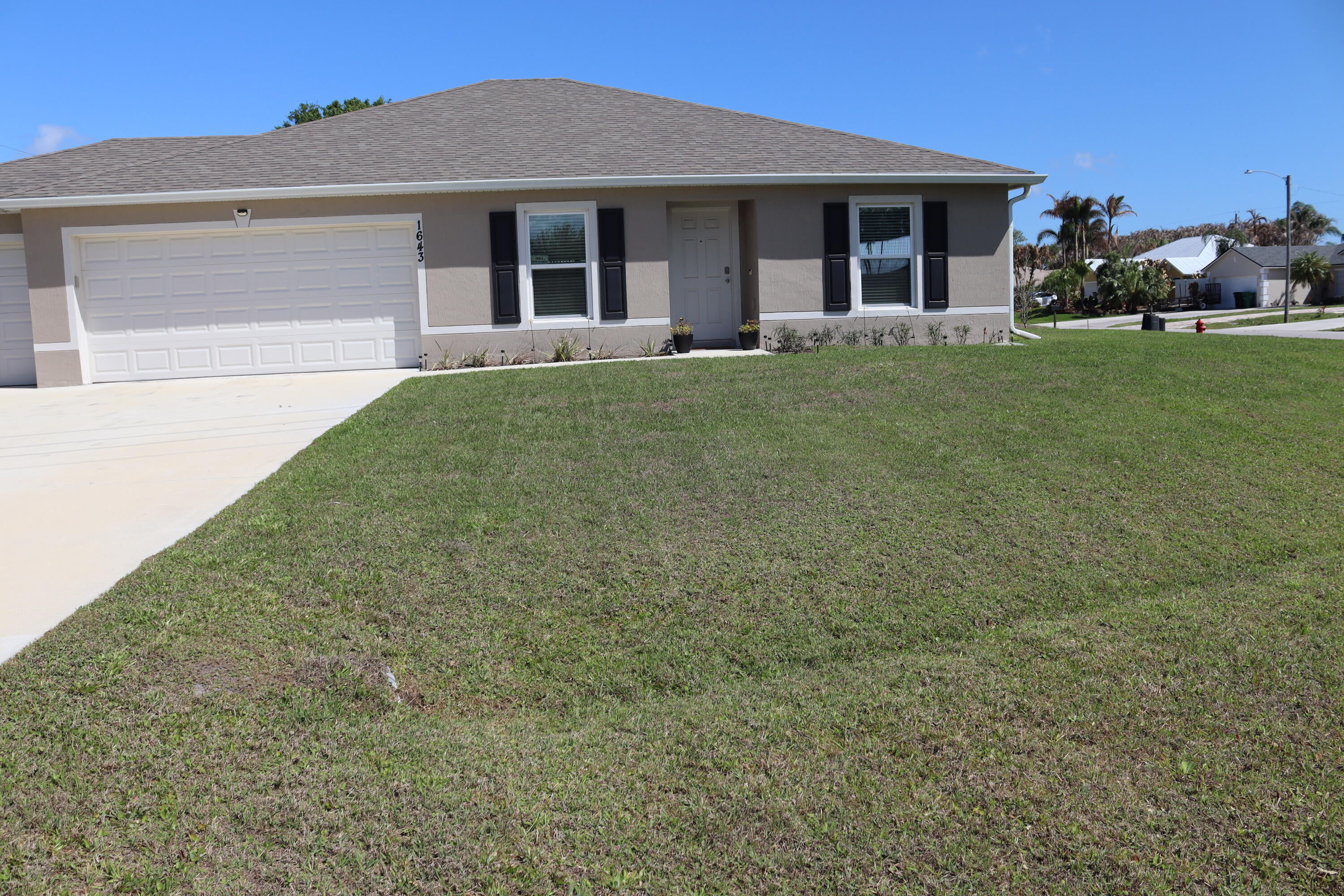 PORT ST LUCIE SECTION 10 - Residential