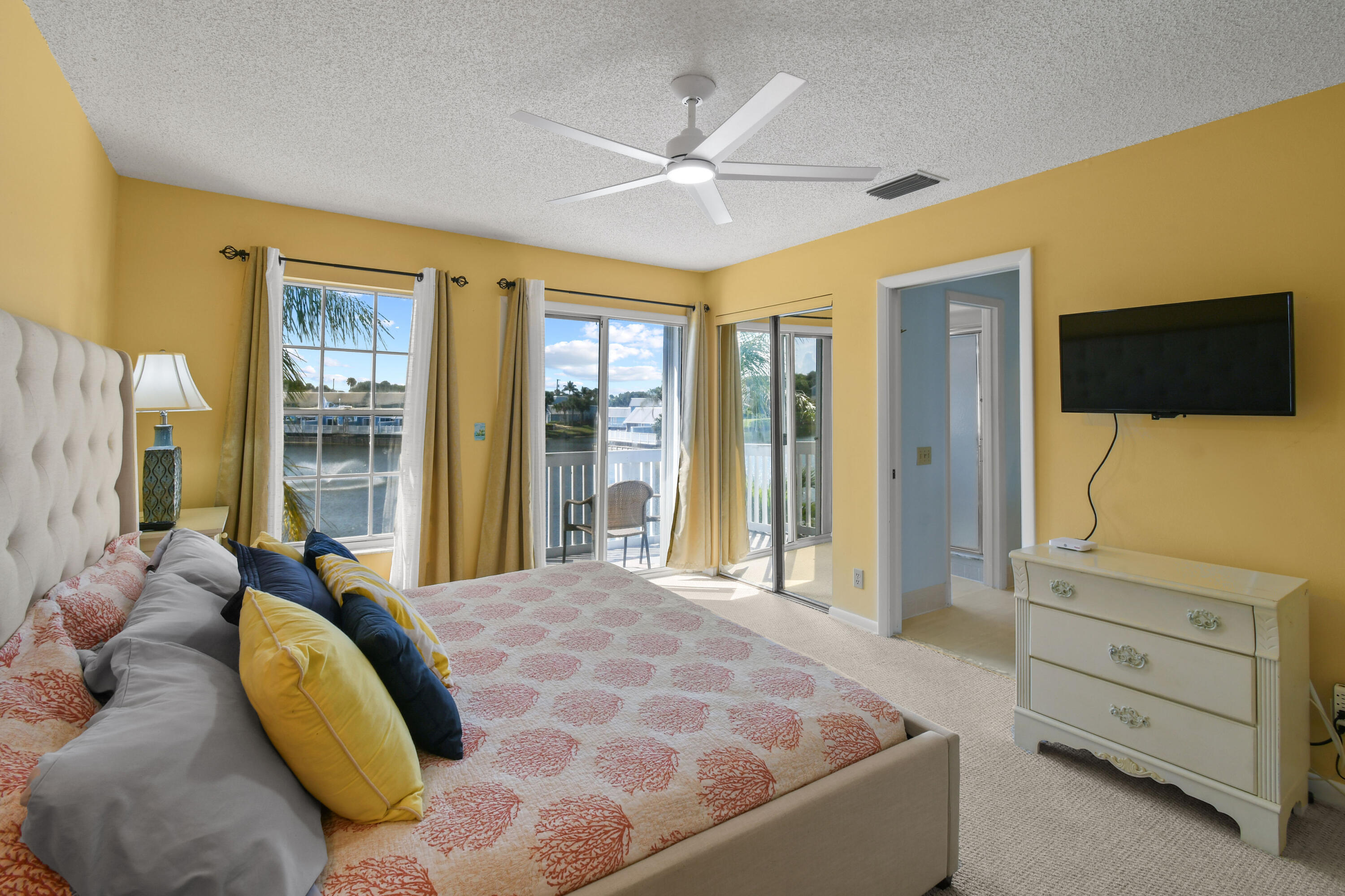 VILLAS OF OCEAN DUNES 4 - Residential Lease