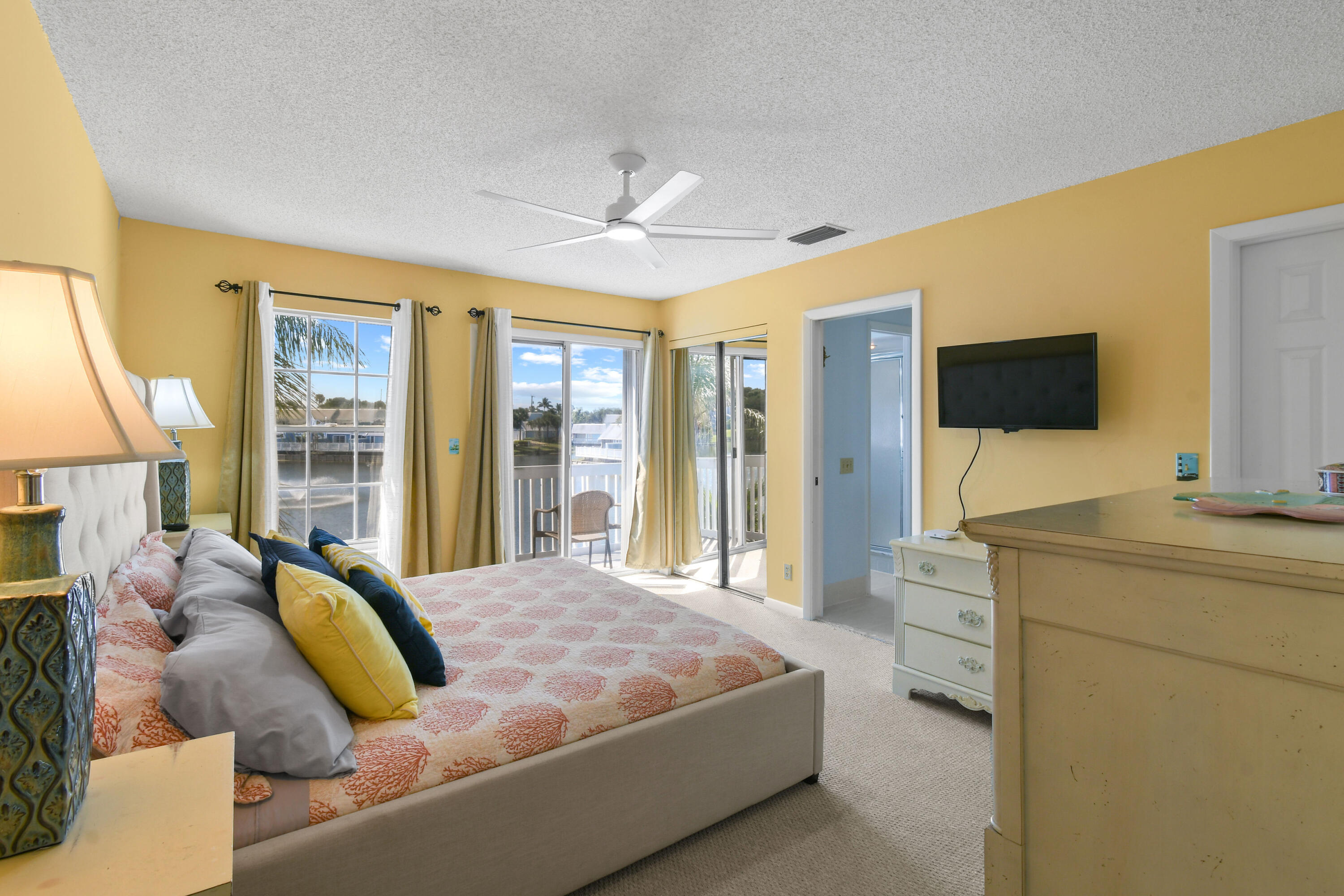 VILLAS OF OCEAN DUNES 4 - Residential Lease