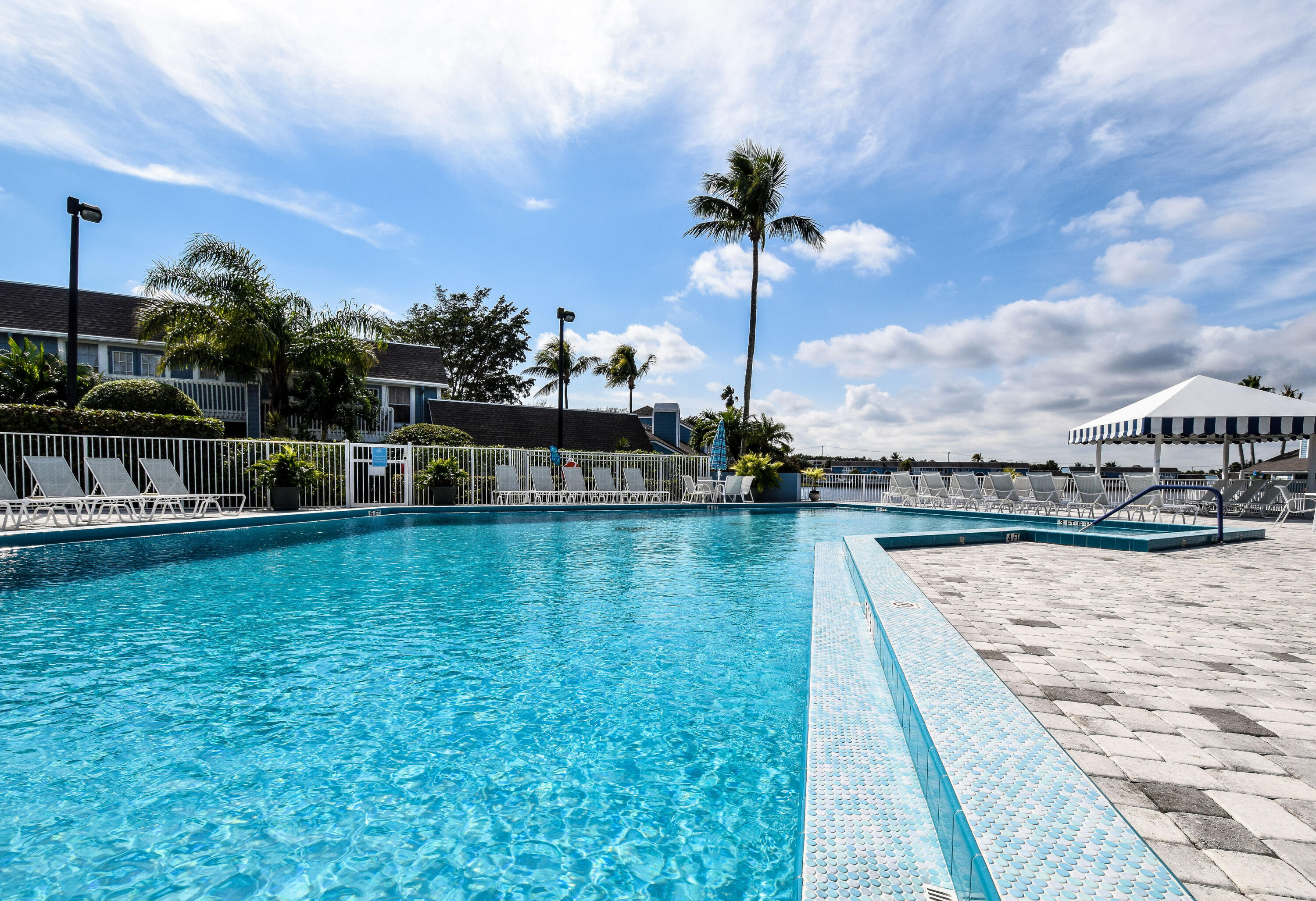 VILLAS OF OCEAN DUNES 4 - Residential Lease