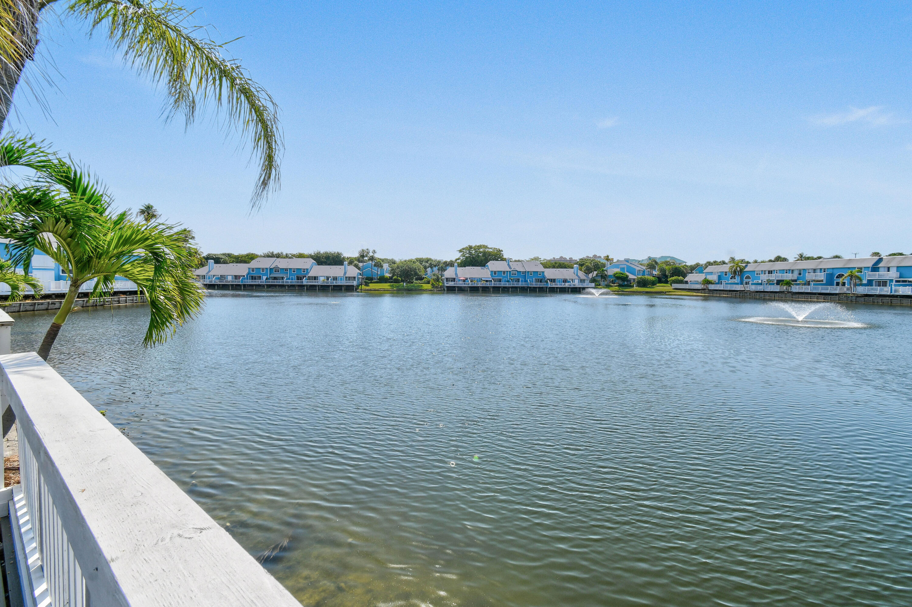 VILLAS OF OCEAN DUNES 4 - Residential Lease