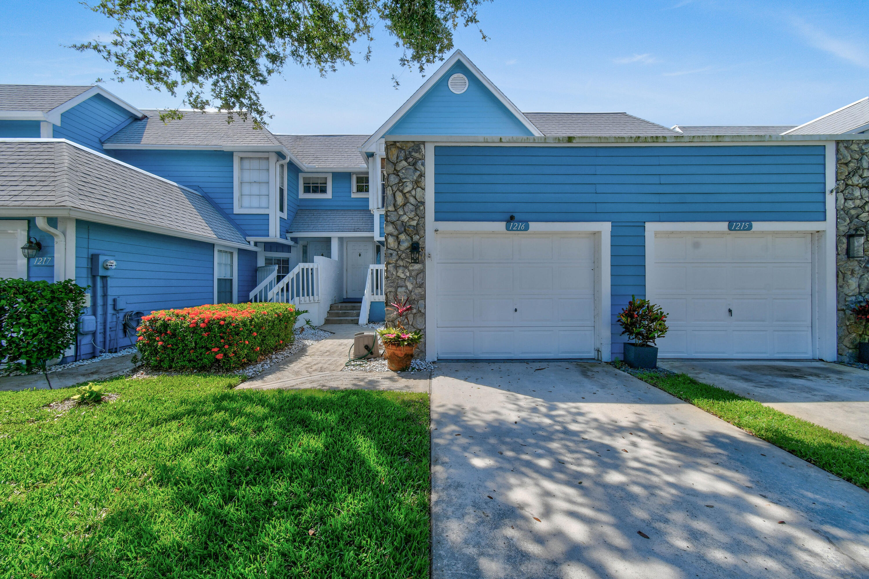 VILLAS OF OCEAN DUNES 4 - Residential Lease