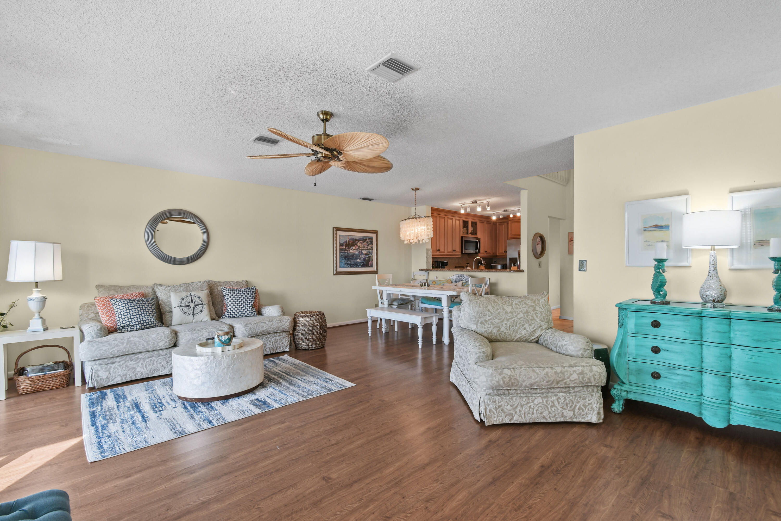 VILLAS OF OCEAN DUNES 4 - Residential Lease