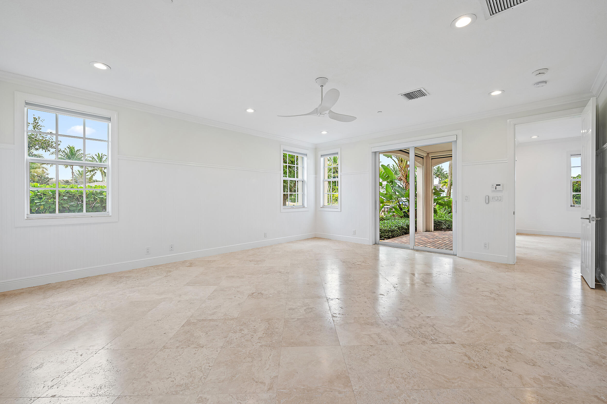 CARRIAGE HOMES AT FRENCHMANS HARBOR CONDO - Residential