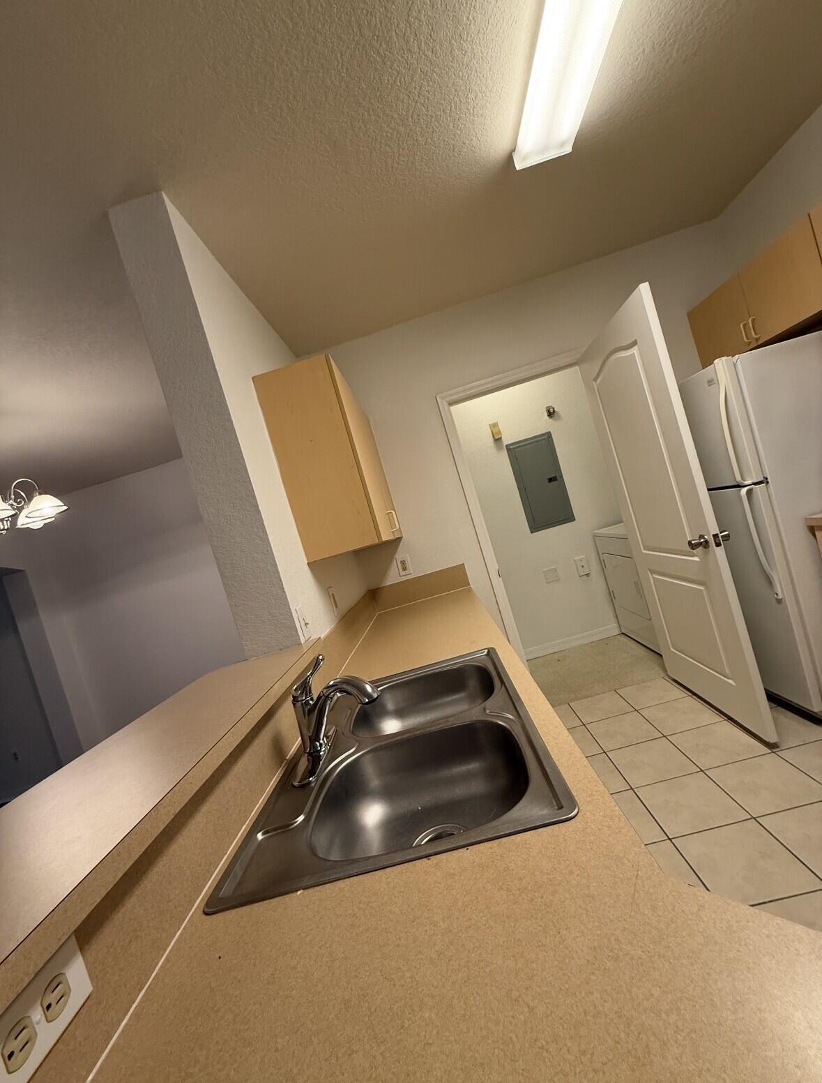 THE BELMONT II AT ST LUCIE WEST, A CONDOMINIUM - Residential Lease