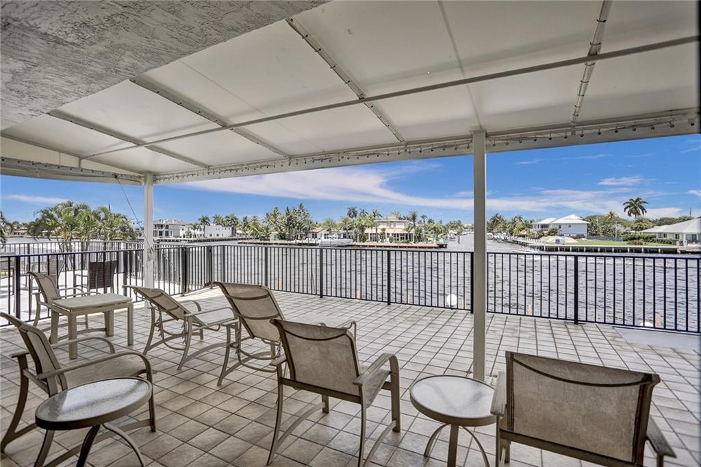 701 Riverside condo - Residential