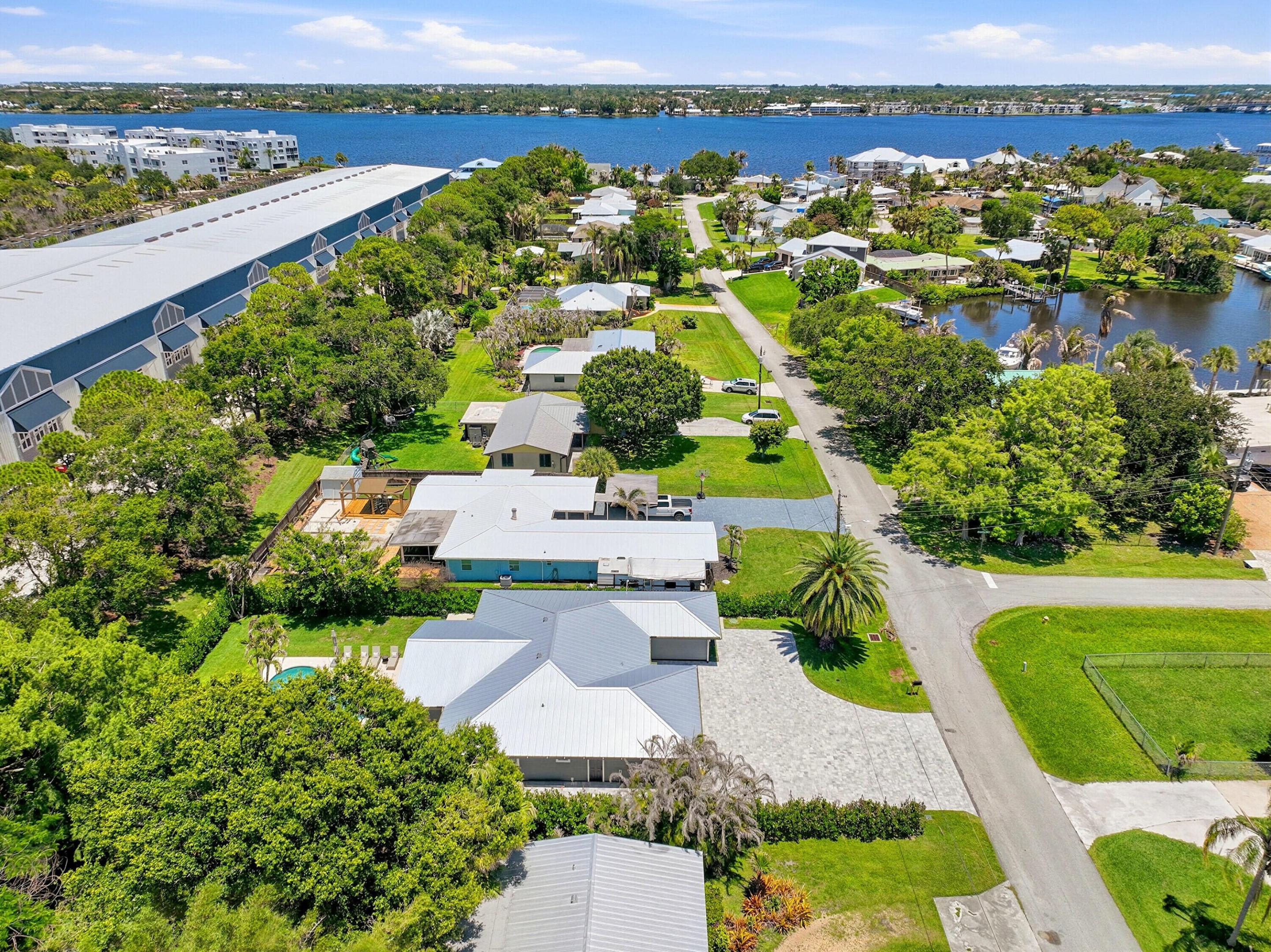 PELICAN COVE - Residential