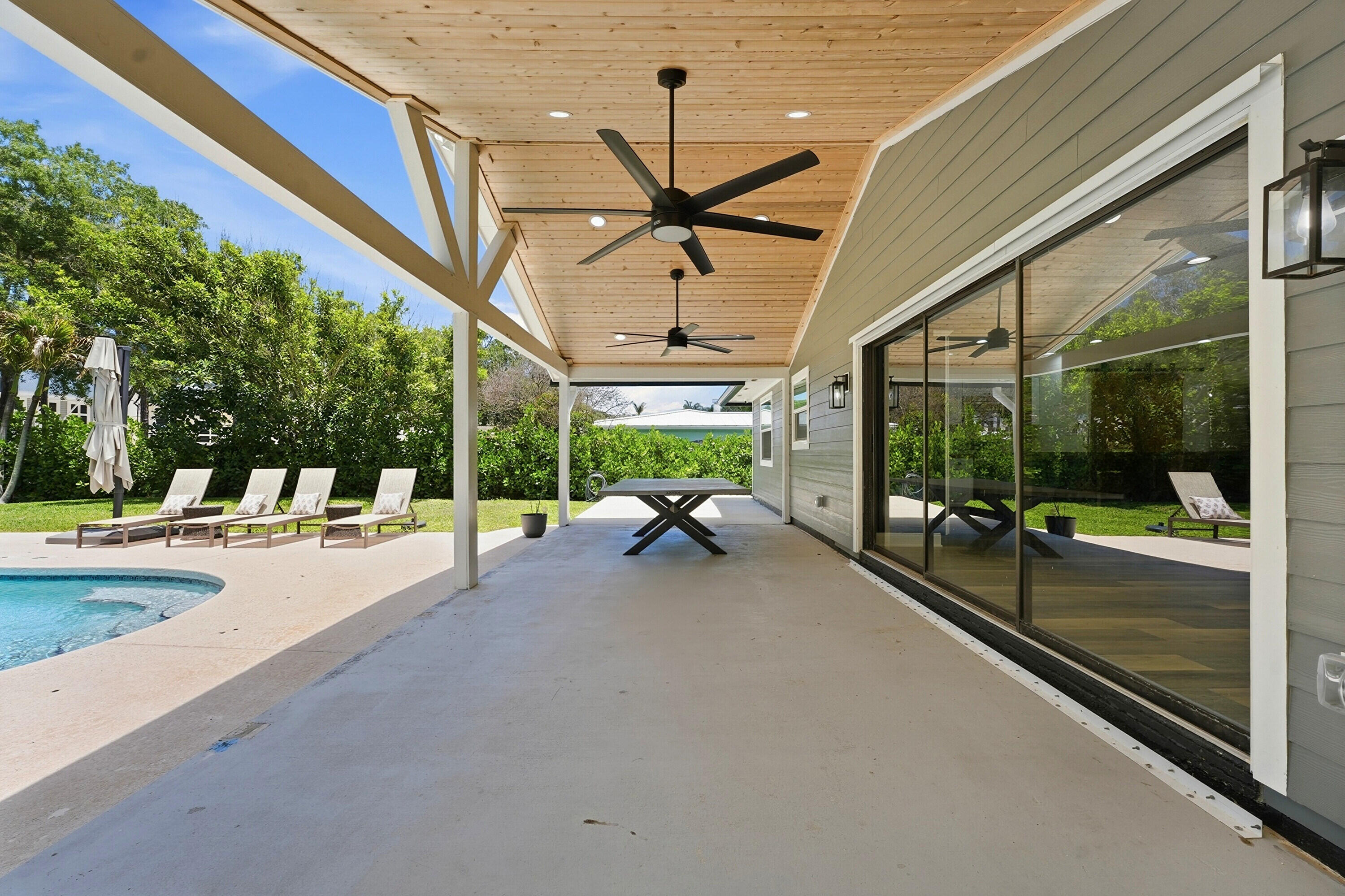 PELICAN COVE - Residential