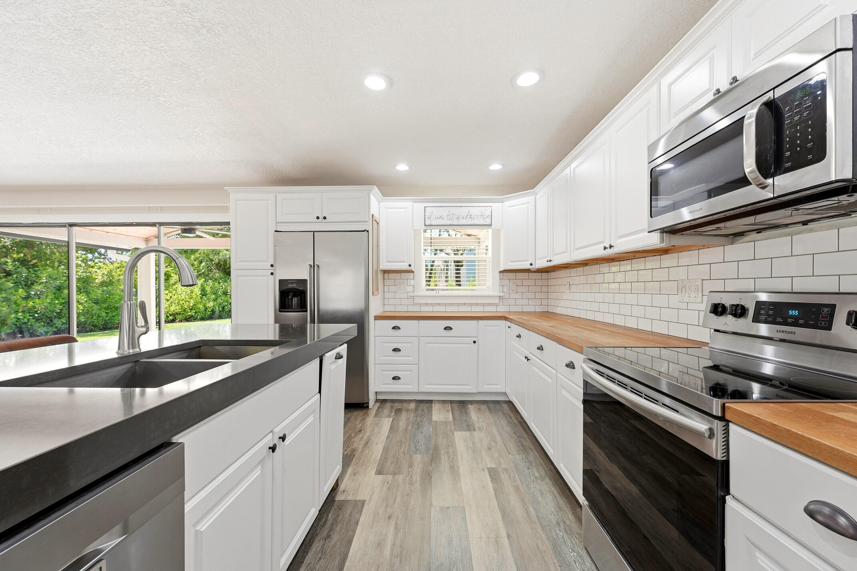 PELICAN COVE - Residential