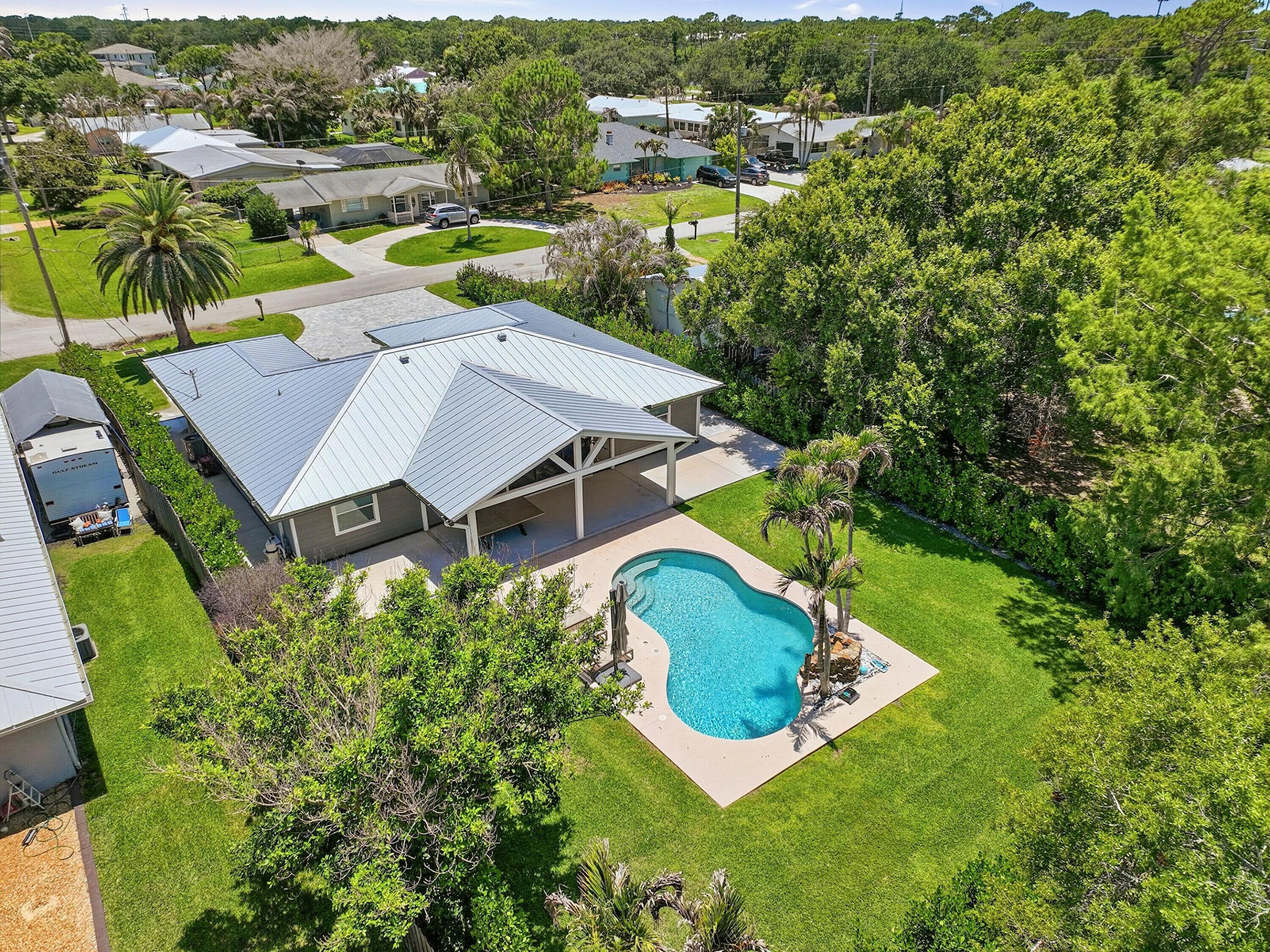 PELICAN COVE - Residential