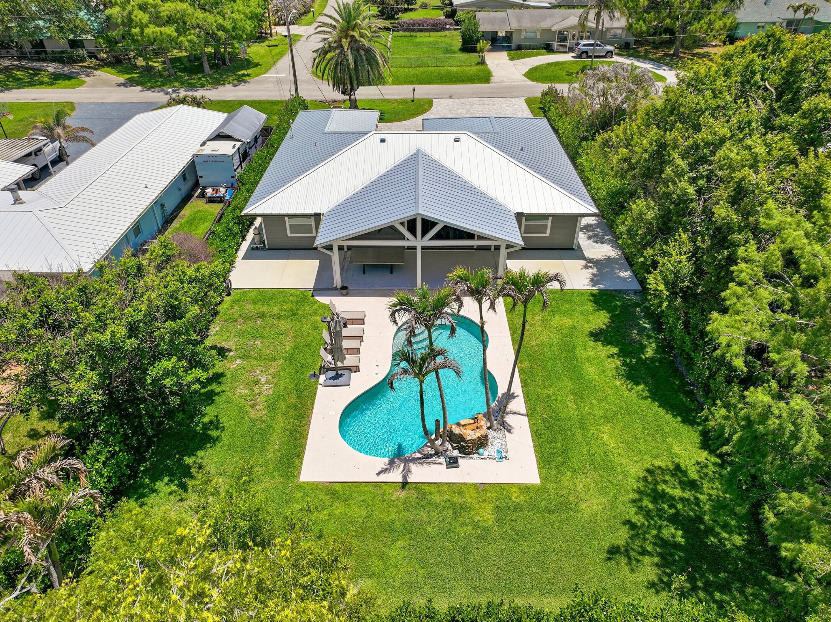 PELICAN COVE - Residential