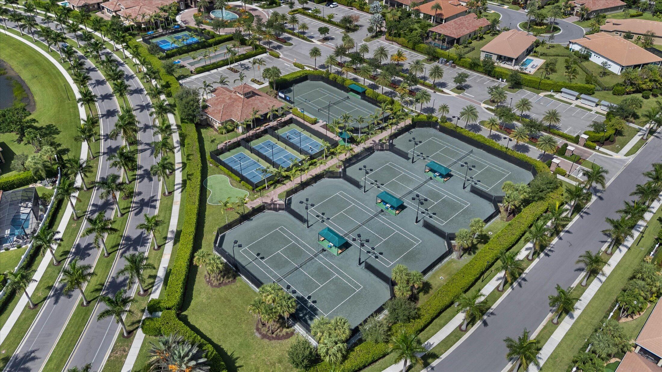 PARKLAND ROYALE - Residential