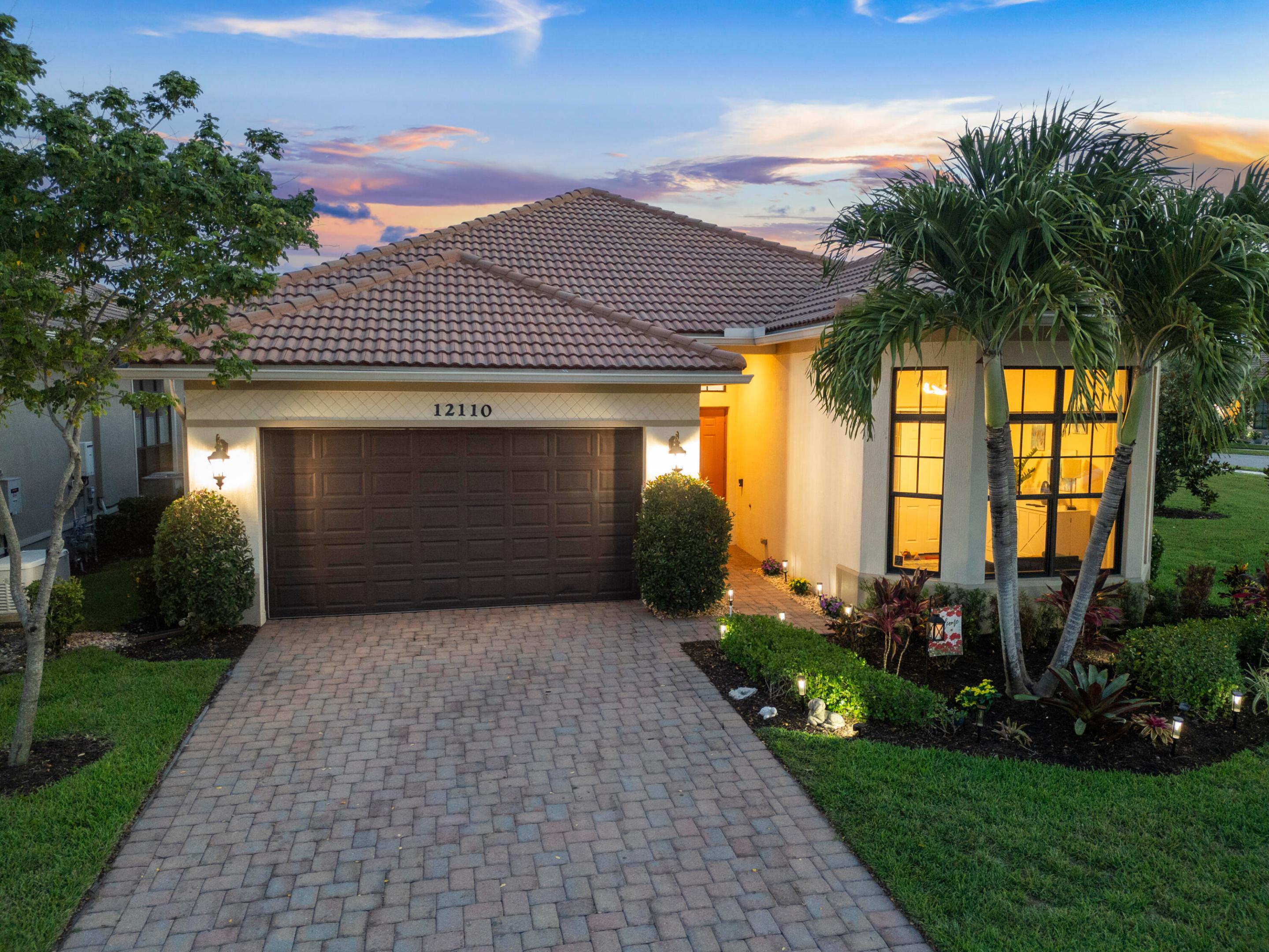 PARKLAND ROYALE - Residential