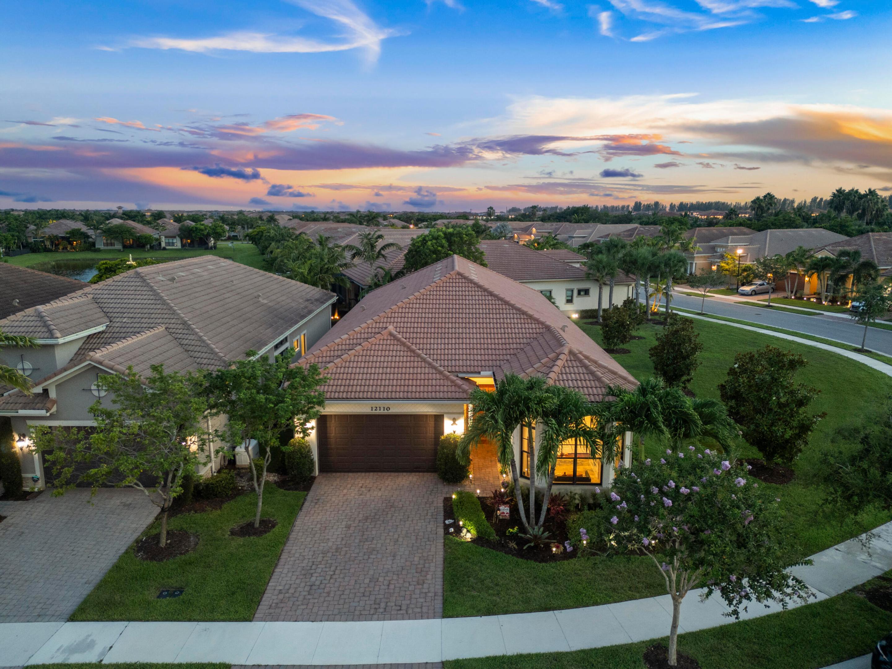 PARKLAND ROYALE - Residential