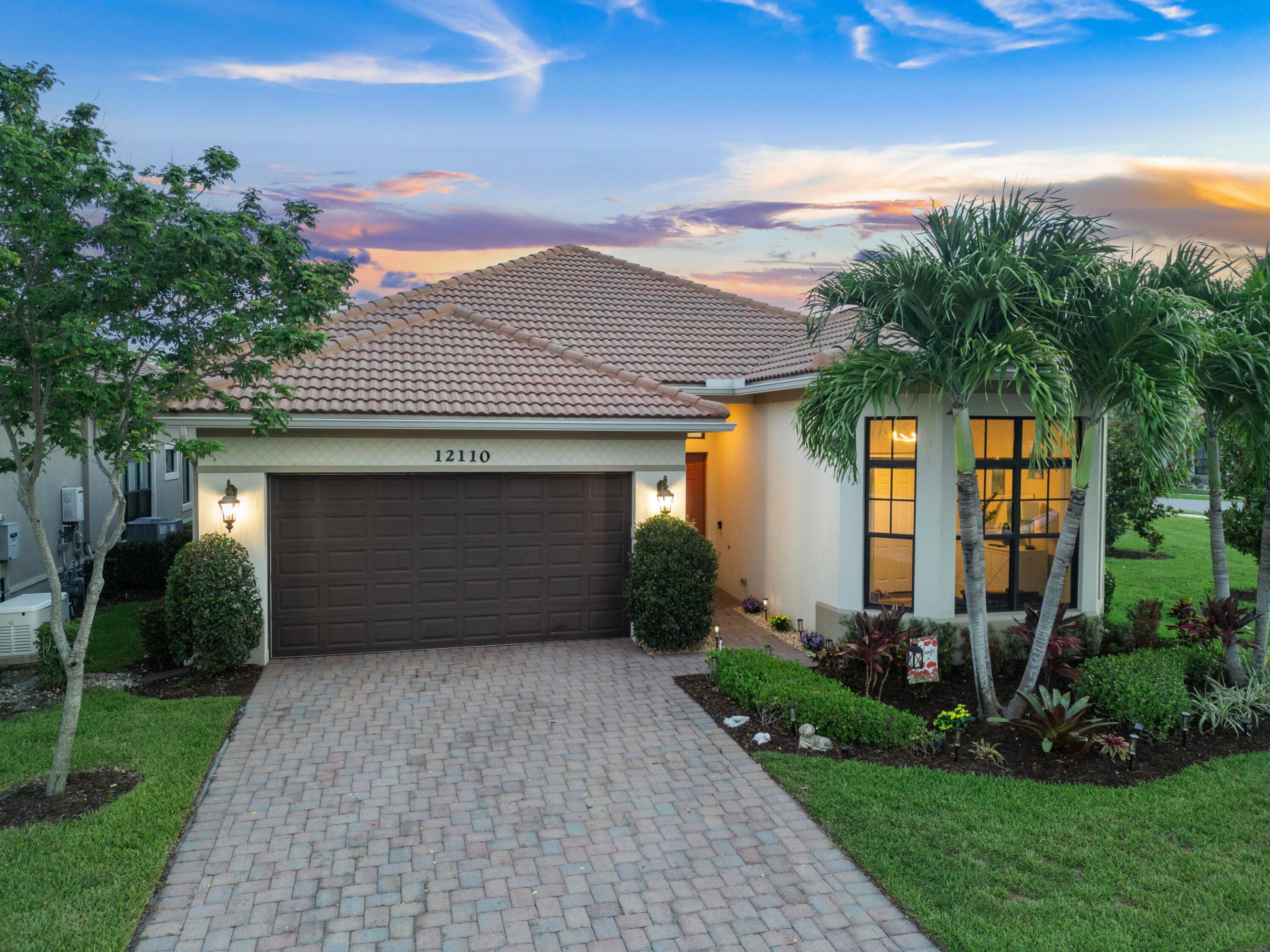 PARKLAND ROYALE - Residential
