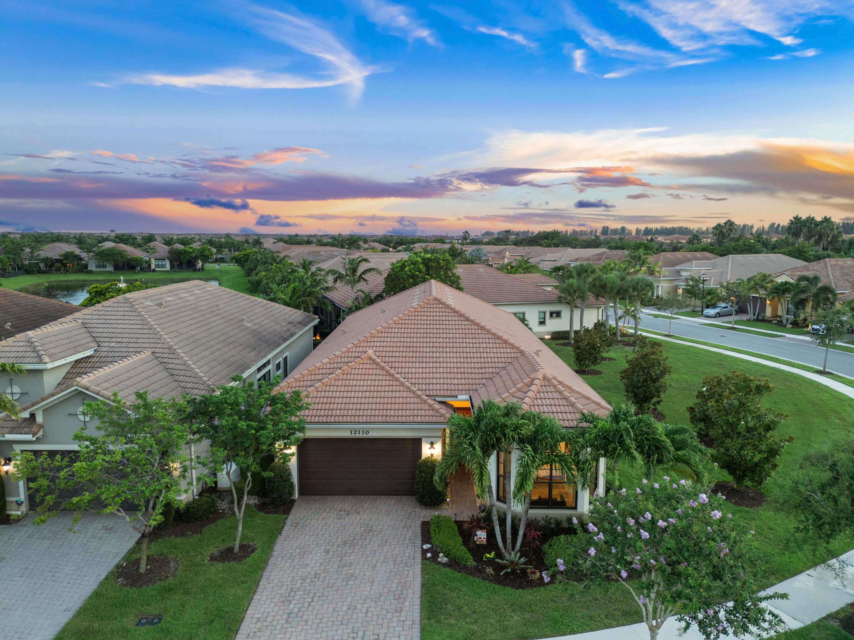 PARKLAND ROYALE - Residential