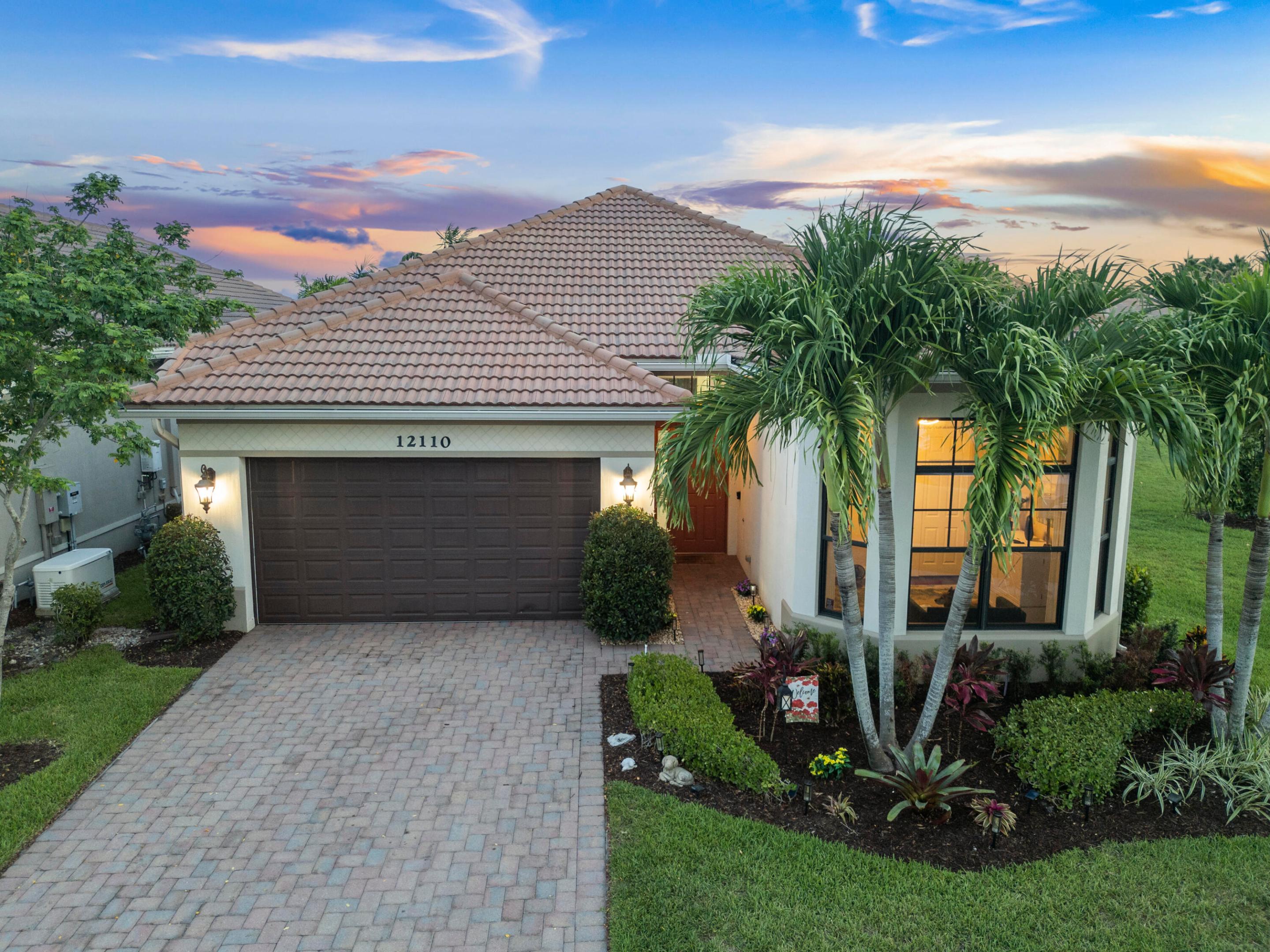 PARKLAND ROYALE - Residential