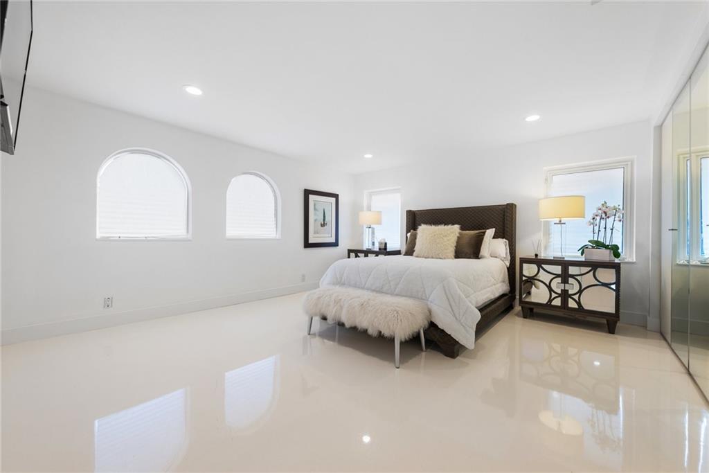 CORAL RIDGE - Residential