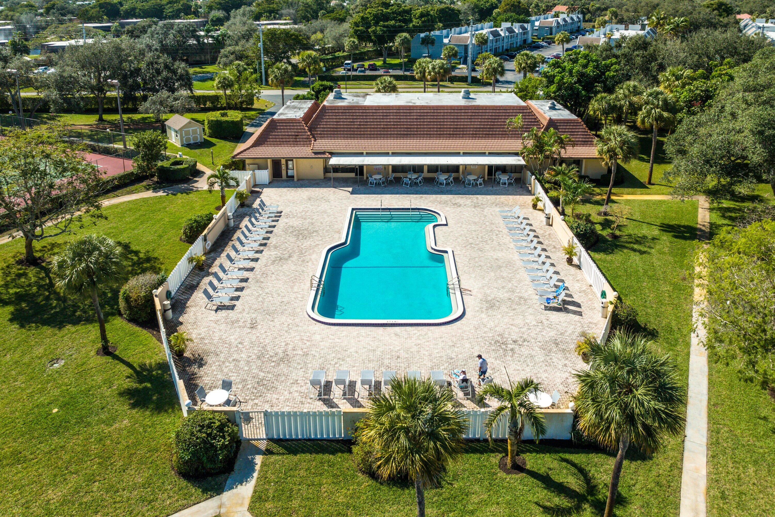 SABAL PINE EAST CONDO - Residential