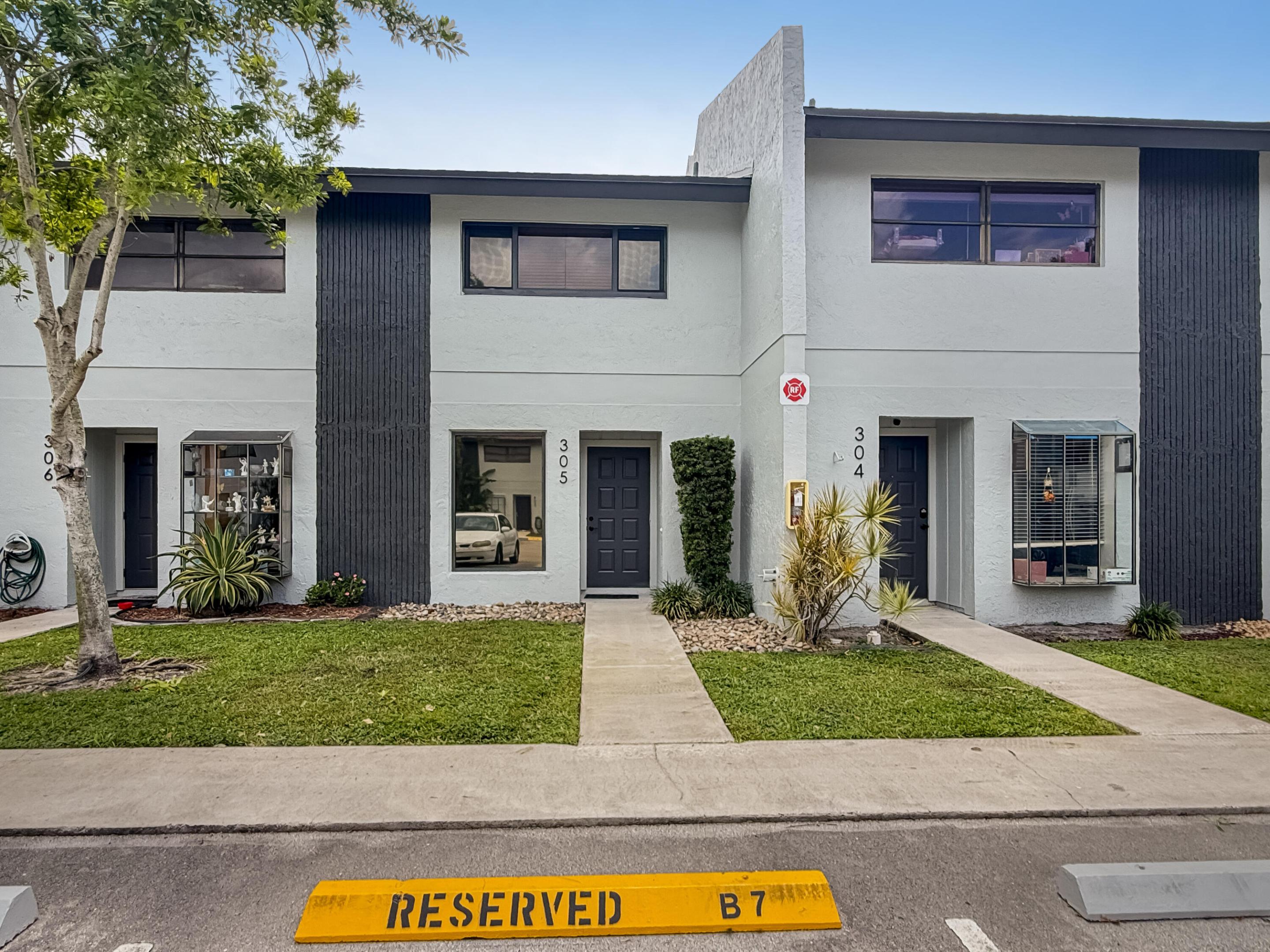 PINES OF OAKLAND FOREST TWO - Residential