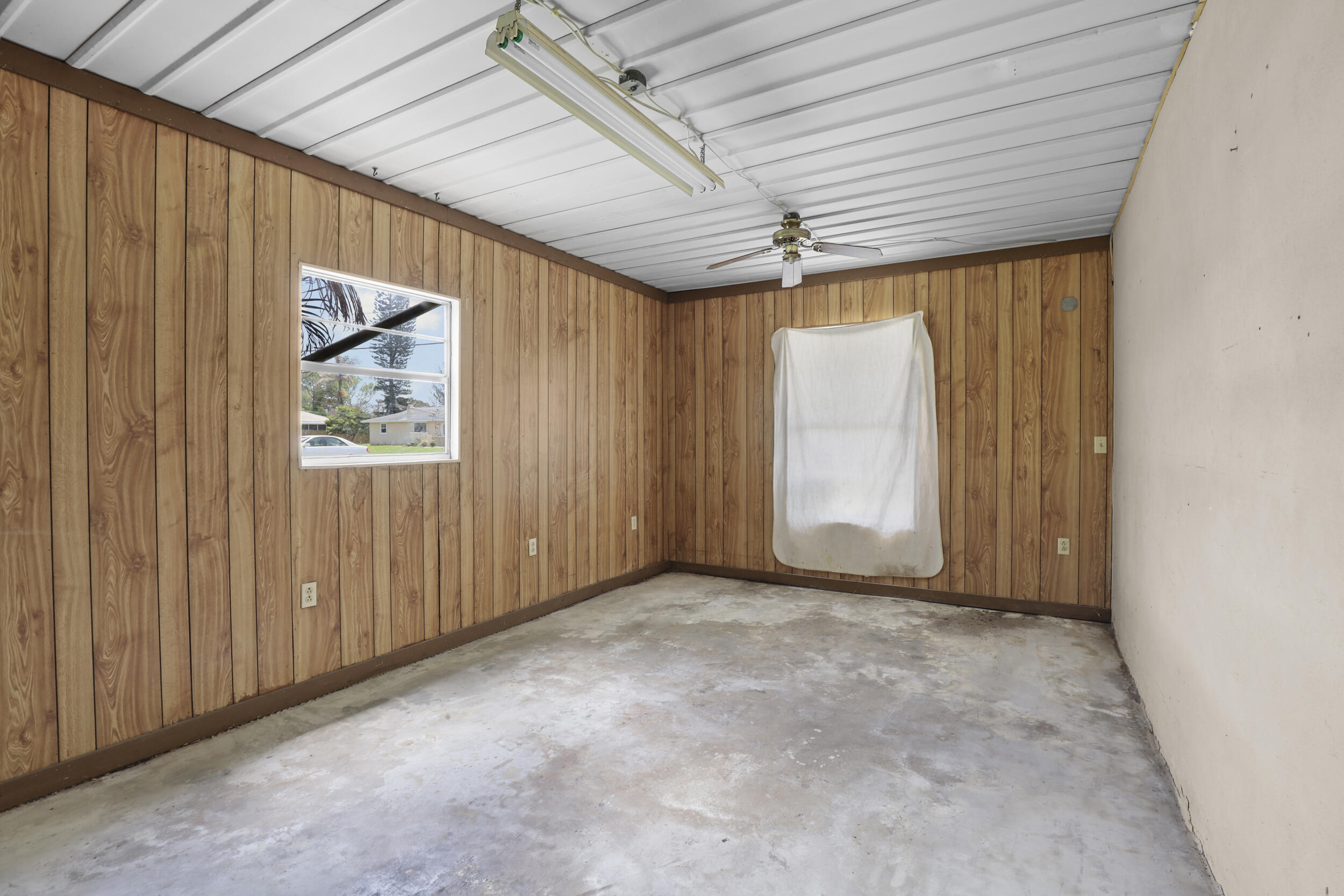 PORT ST LUCIE SECTION 27 - Residential