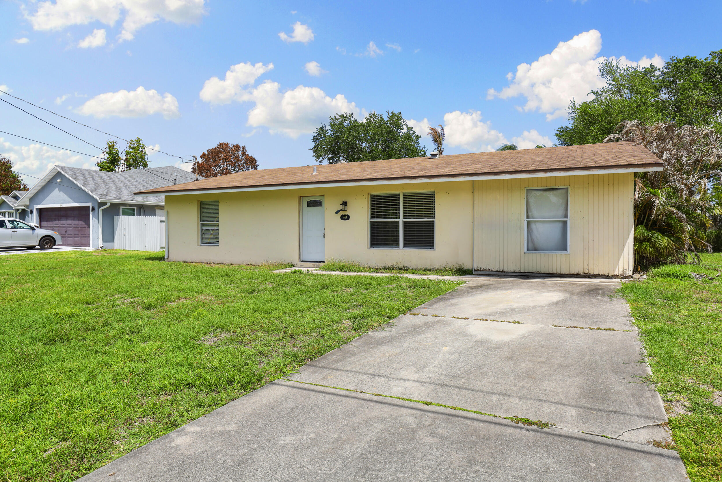 PORT ST LUCIE SECTION 27 - Residential
