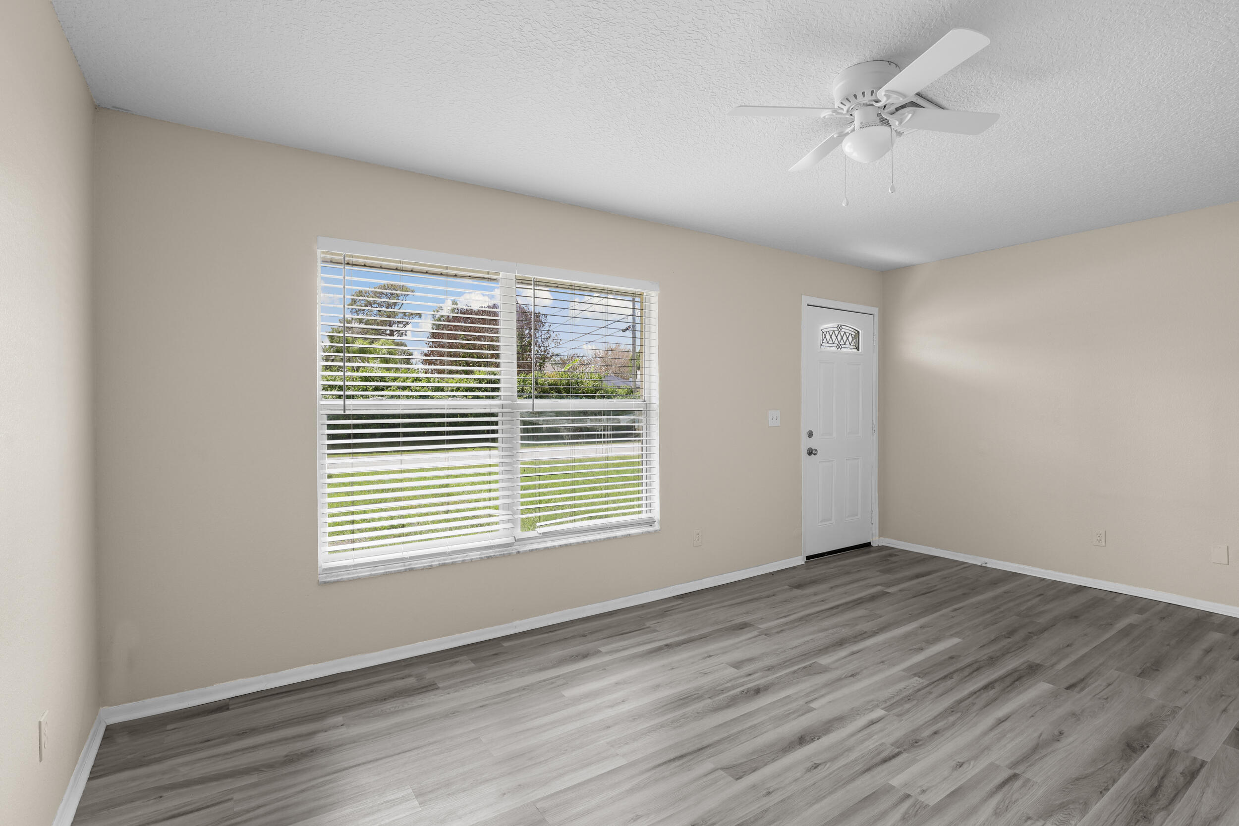 PORT ST LUCIE SECTION 27 - Residential