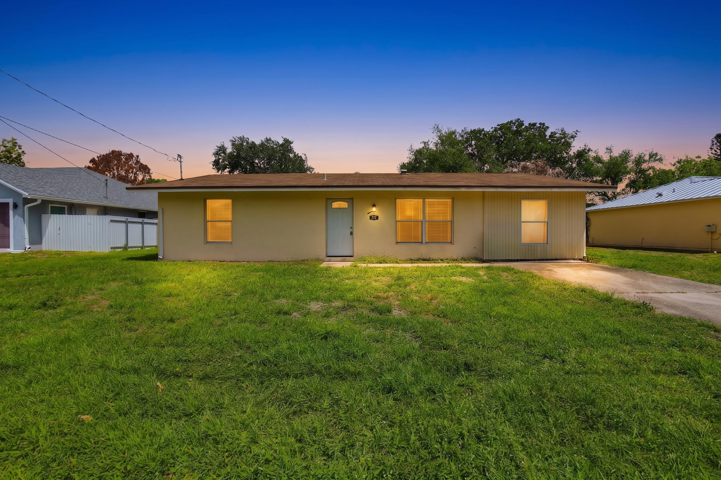 PORT ST LUCIE SECTION 27 - Residential