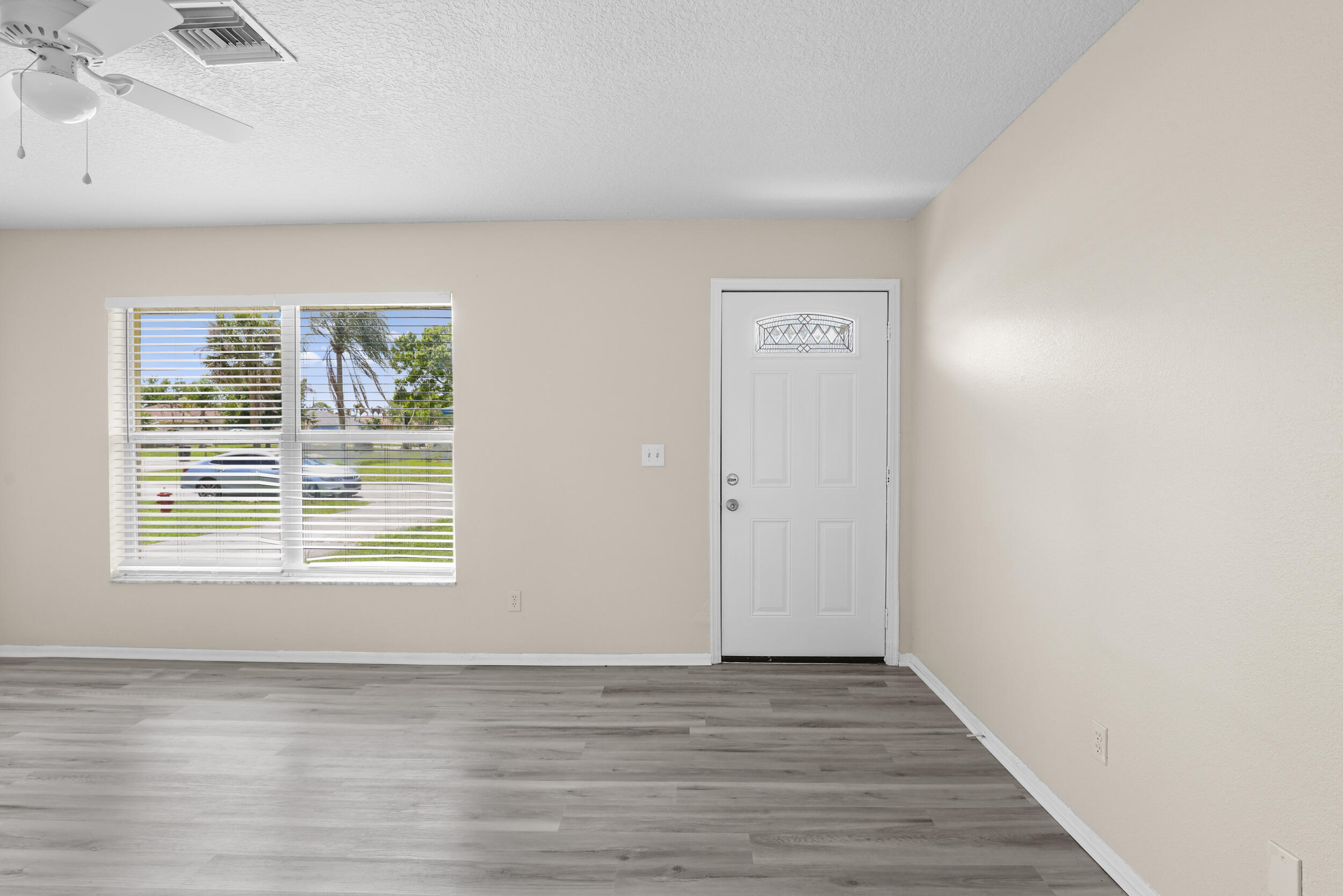 PORT ST LUCIE SECTION 27 - Residential