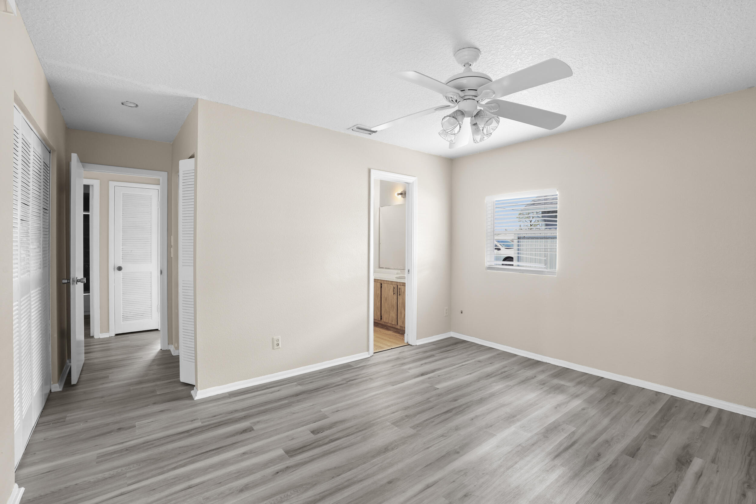PORT ST LUCIE SECTION 27 - Residential