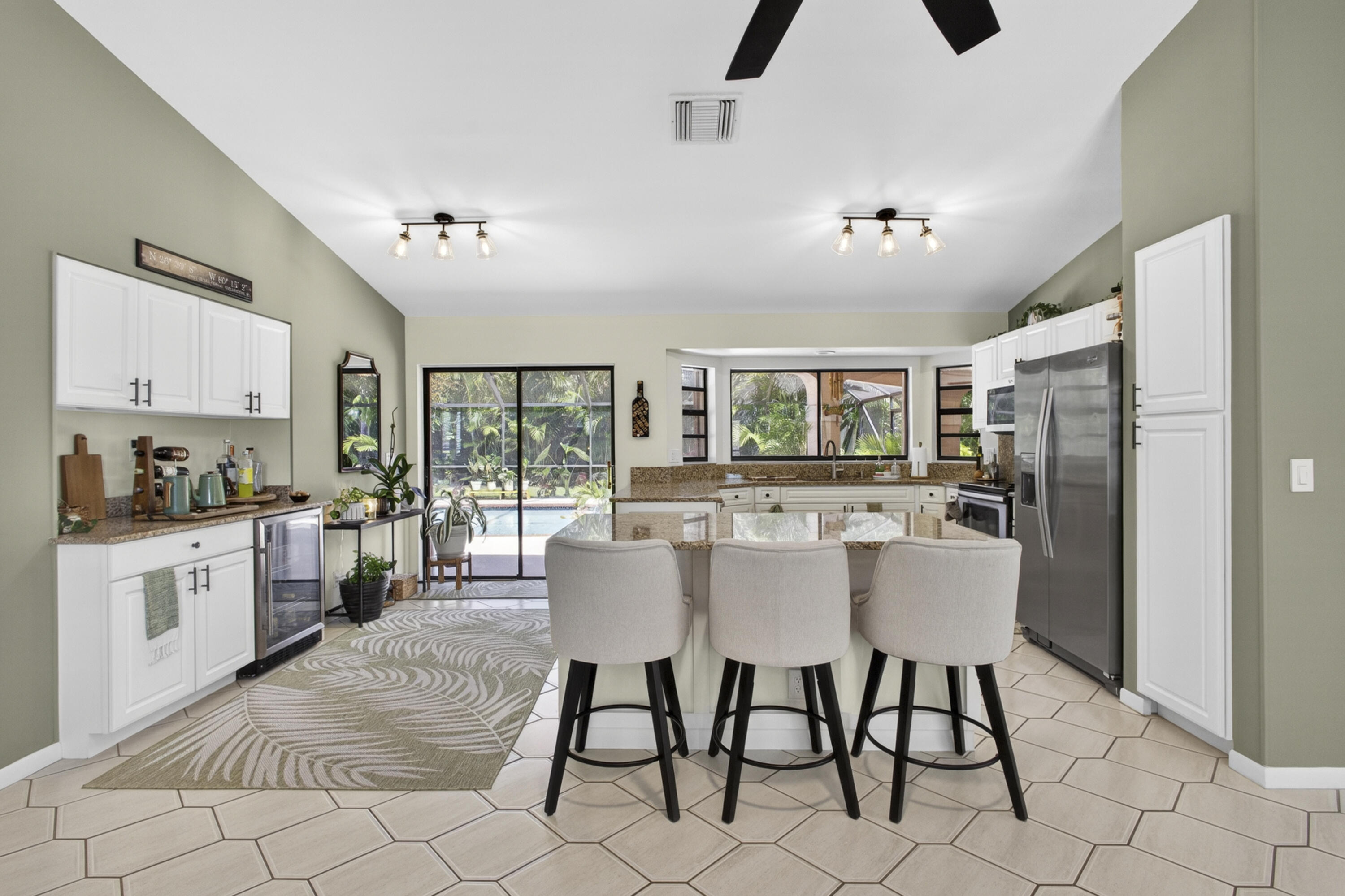GREENVIEW SHORES 2 OF WELLINGTON - Residential