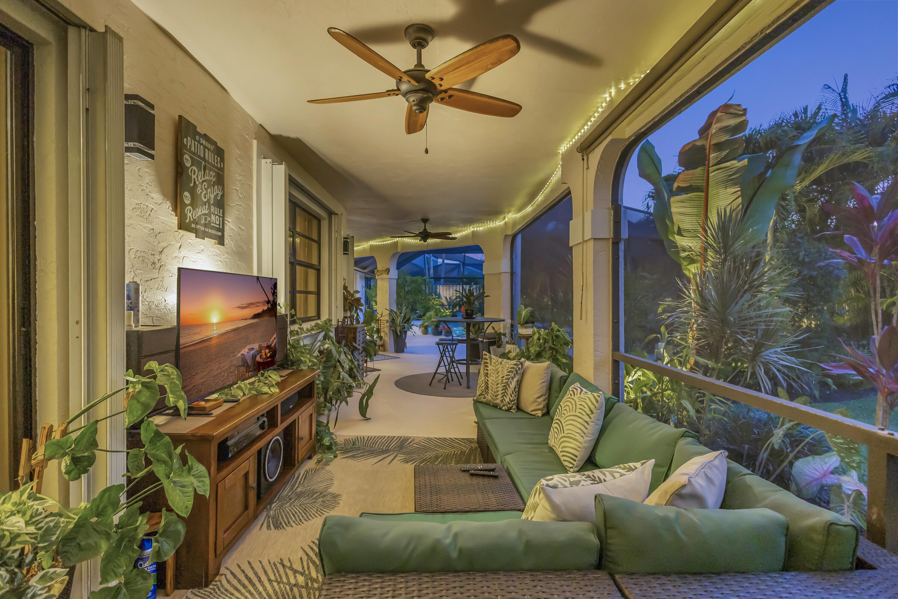 GREENVIEW SHORES 2 OF WELLINGTON - Residential