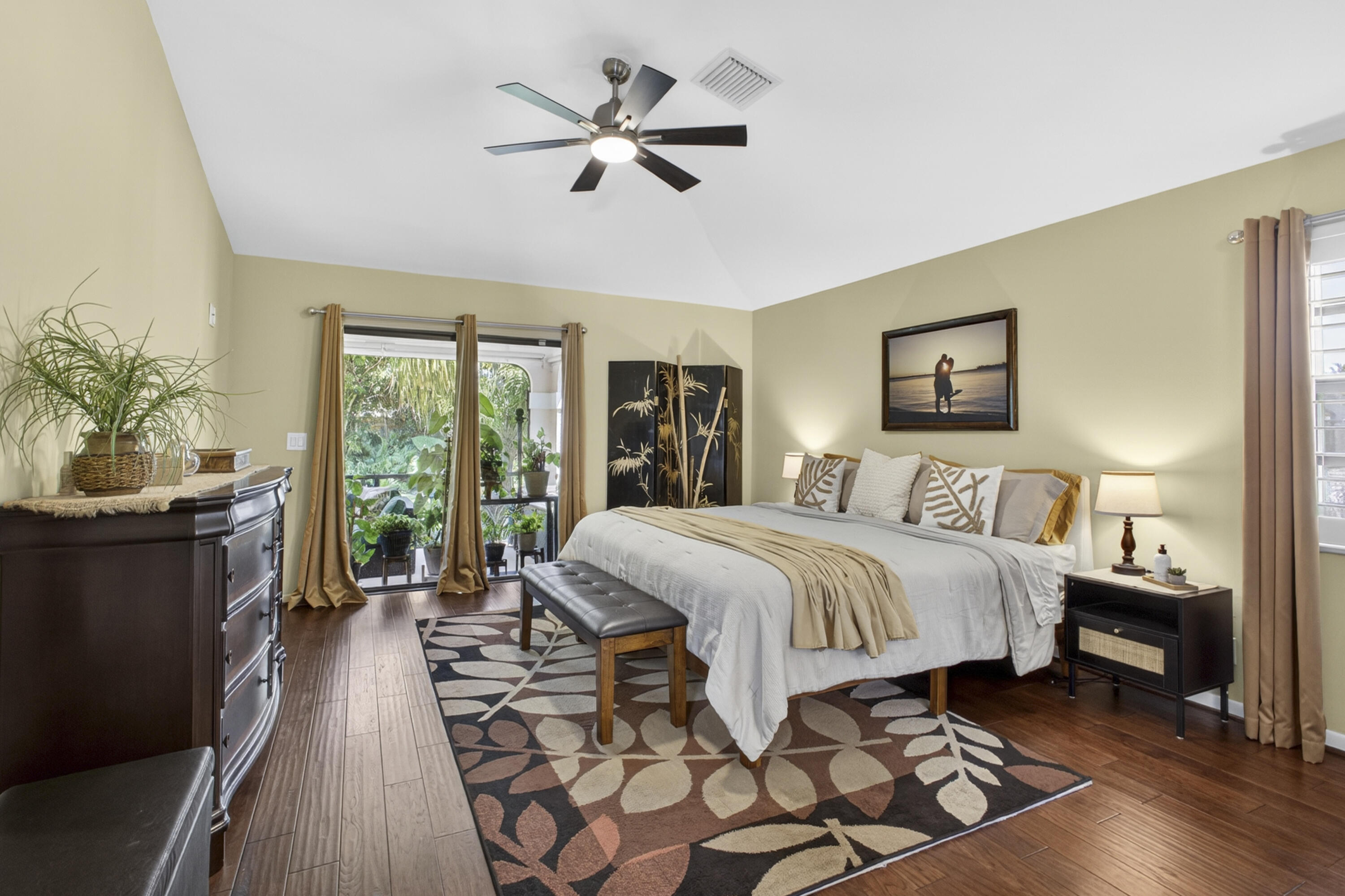 GREENVIEW SHORES 2 OF WELLINGTON - Residential