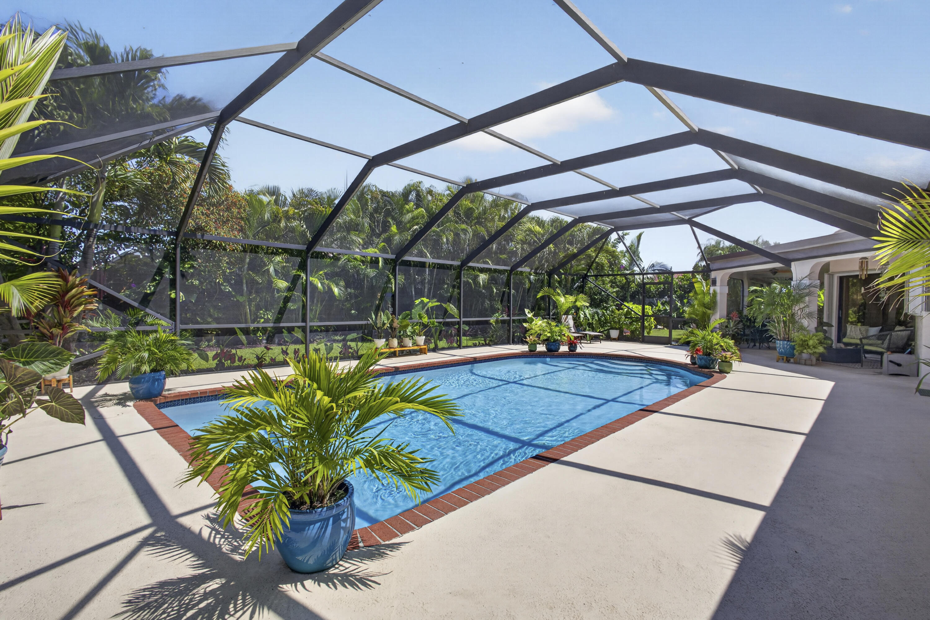 GREENVIEW SHORES 2 OF WELLINGTON - Residential